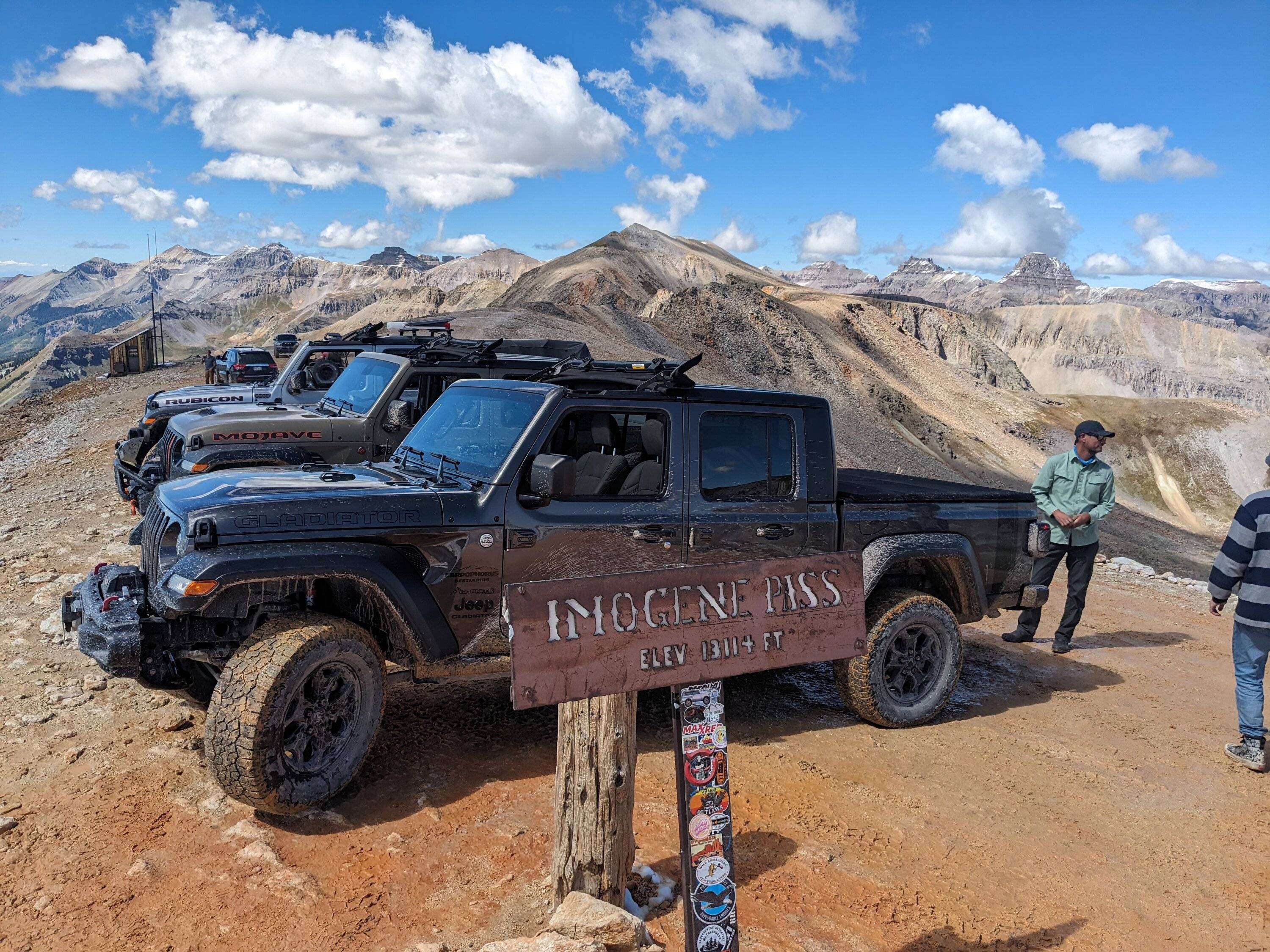 Jeep Gladiator Below Invoice Discussion @ Motor Inn of Spirit Lake PXL_20230916_201603666
