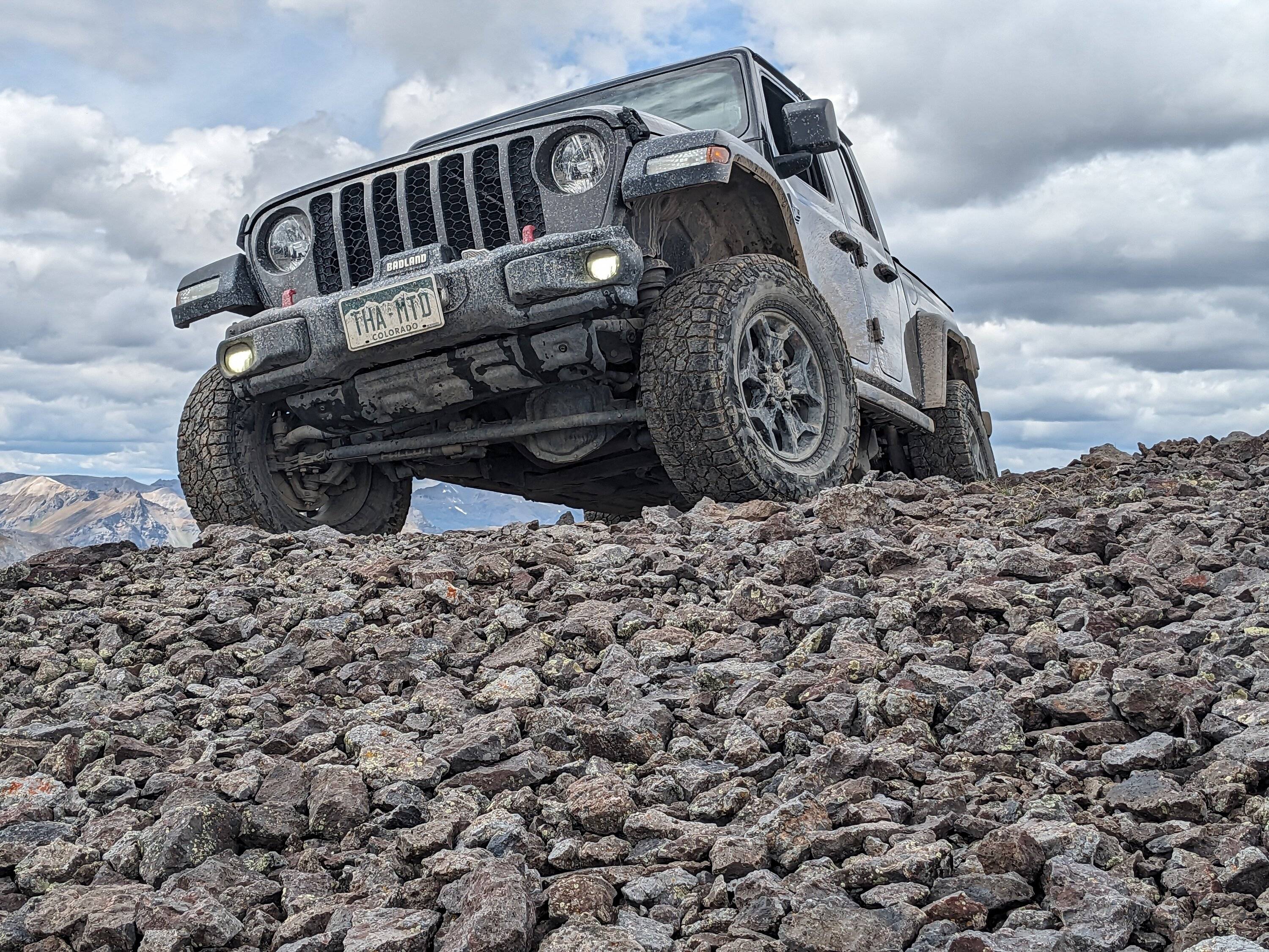 Jeep Gladiator Below Invoice Discussion @ Motor Inn of Spirit Lake PXL_20230917_185405187