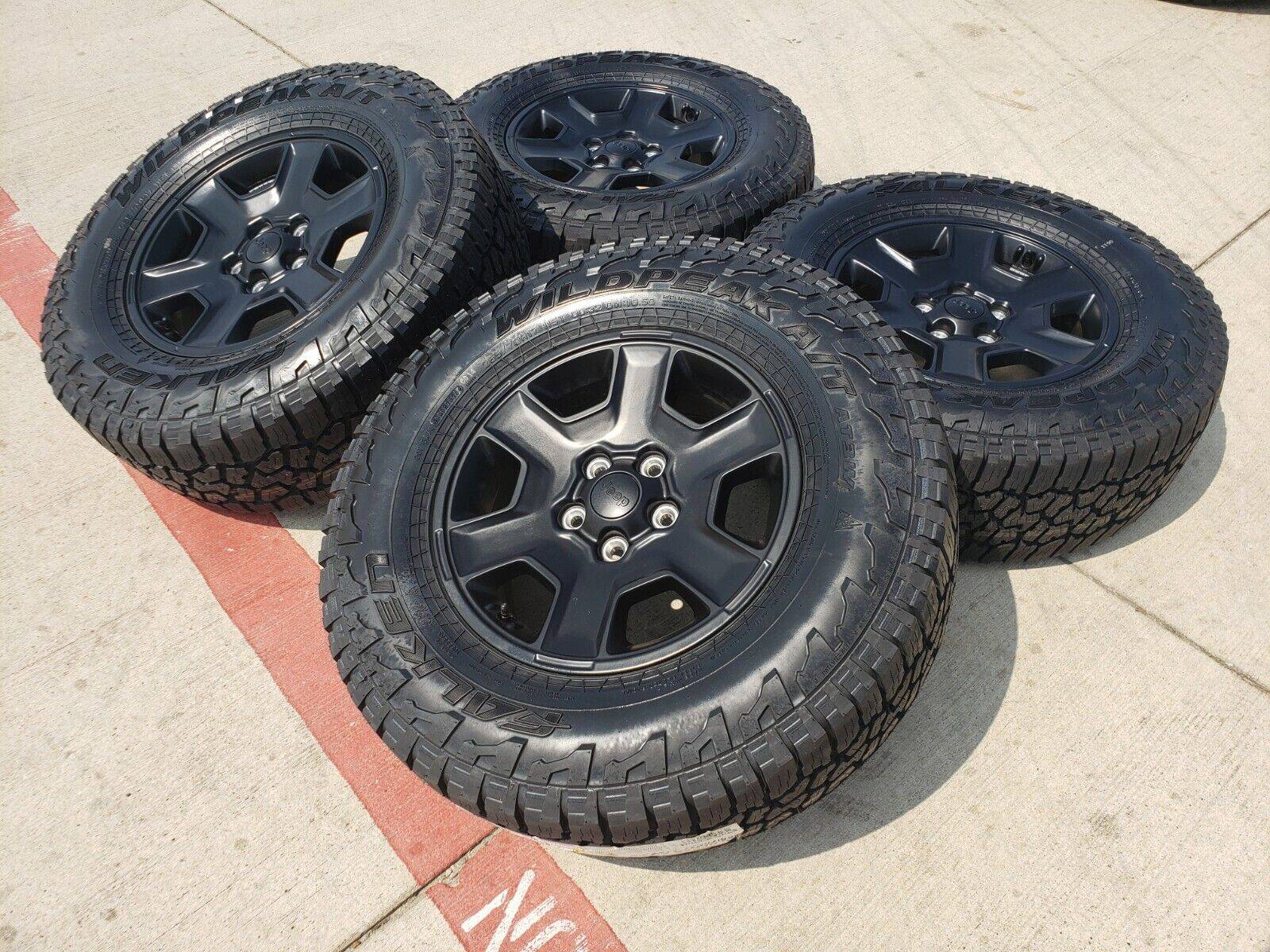 Jeep Gladiator Black OEM Mopar Mojave Wheels s-l1600