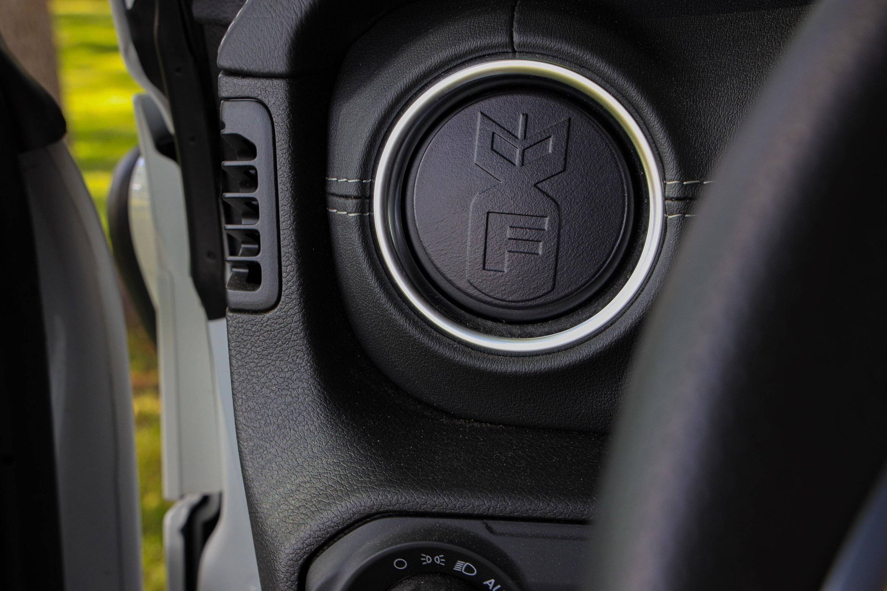 Jeep Gladiator ? ? BADGE Decor- Gladiator ? ? ffffffff