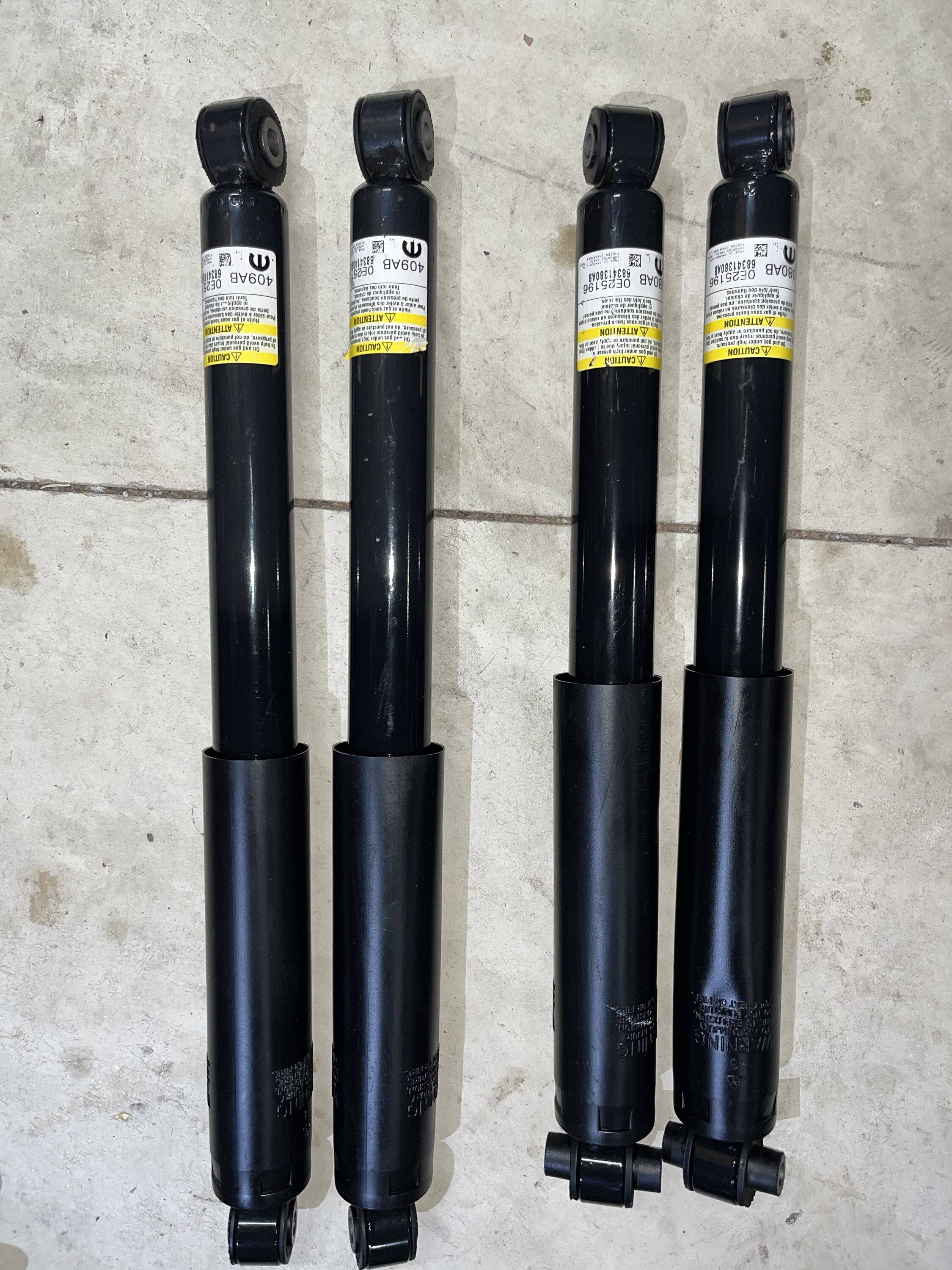 Jeep Gladiator MaxTow Suspension and 5wheels, 2020, 10k miles,$500.00 IMG_3582