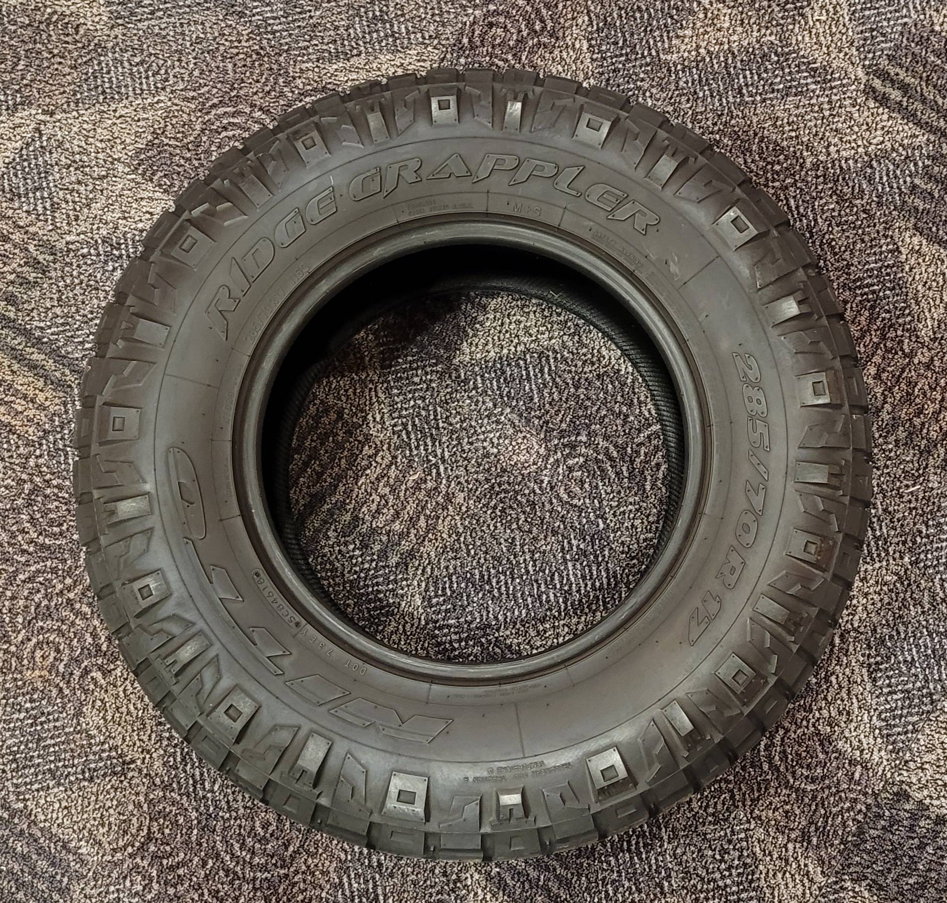 Jeep Gladiator One Nitto Ridge Grappler 33" 285/70R17 20230925_222601