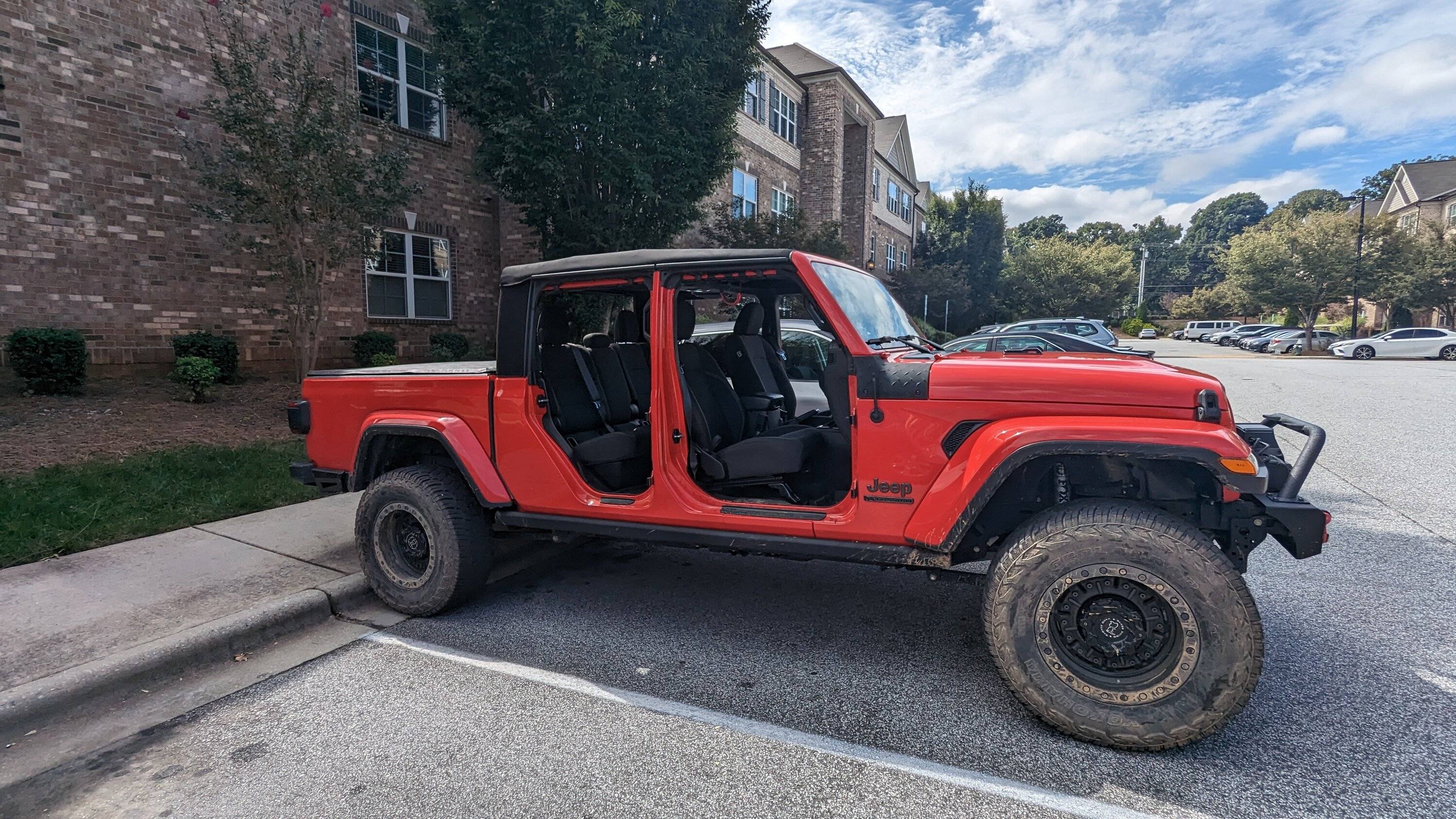 Jeep Gladiator FIRECRACKER RED Gladiator JT Club PXL_20230925_165452987