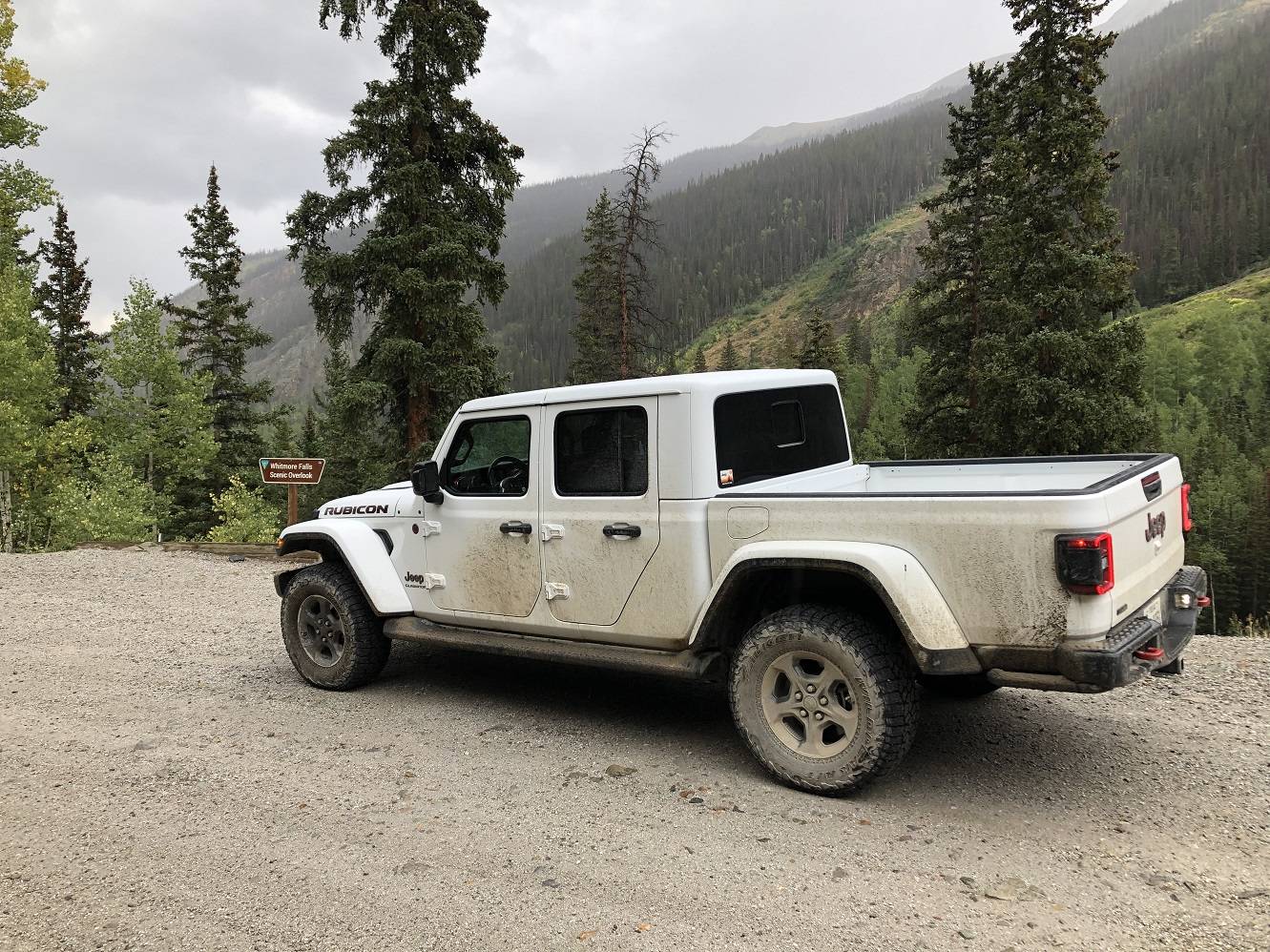 Jeep Gladiator Running board or mud flaps (for sand protection)? IMG_2135v2