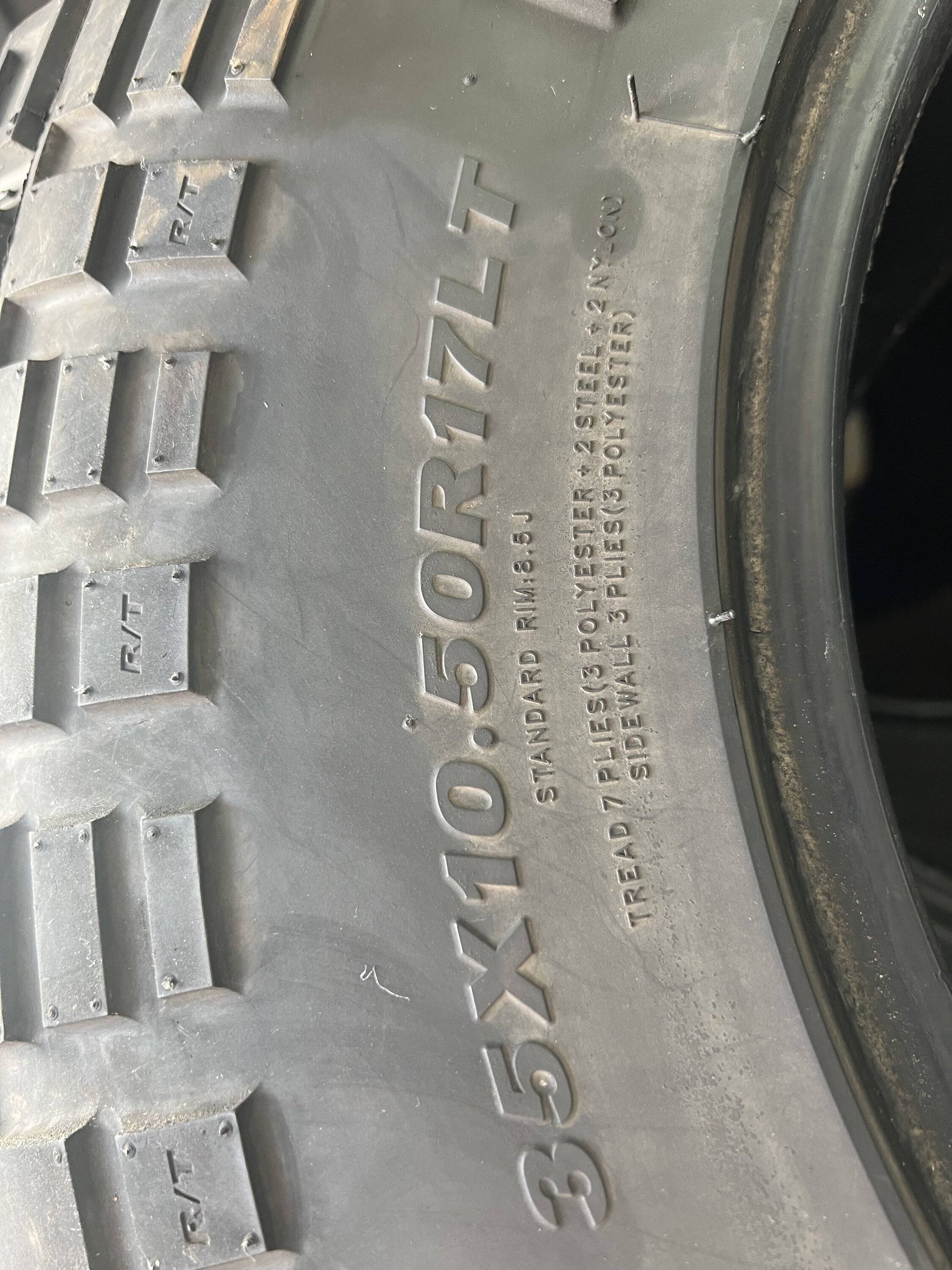 Jeep Gladiator 5 x Kenda Klever 35x10.5r17   Excellent condition IMG_3736