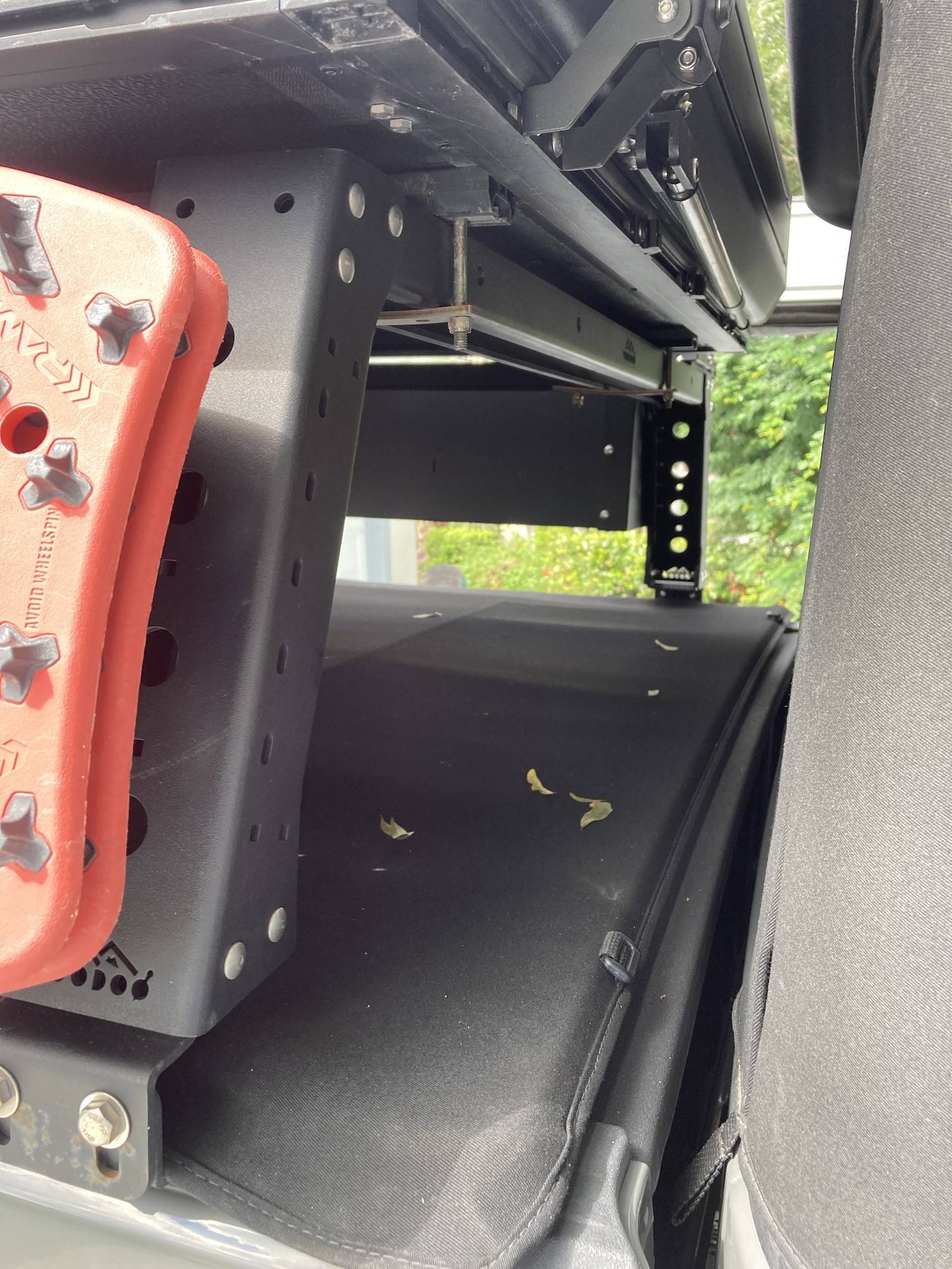 Jeep Gladiator KB VooDoo Max Mod 14" aluminum rack, w/cargo box, tonneau brackets and trac board mount $700 OBO IMG_4763