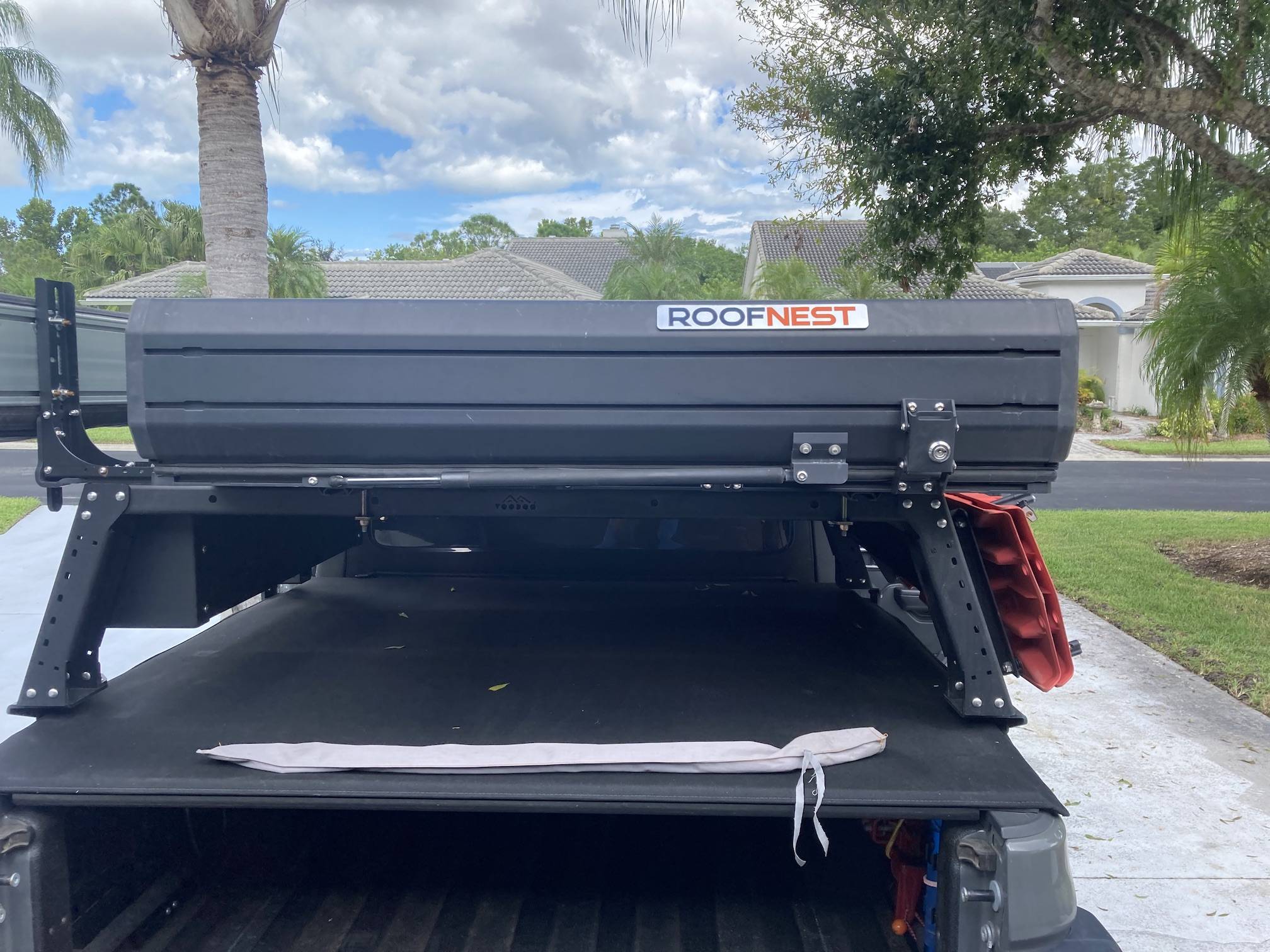 Jeep Gladiator Roofnest Condor Overland aluminum hardshell RTT $1,200 OBO IMG_4741
