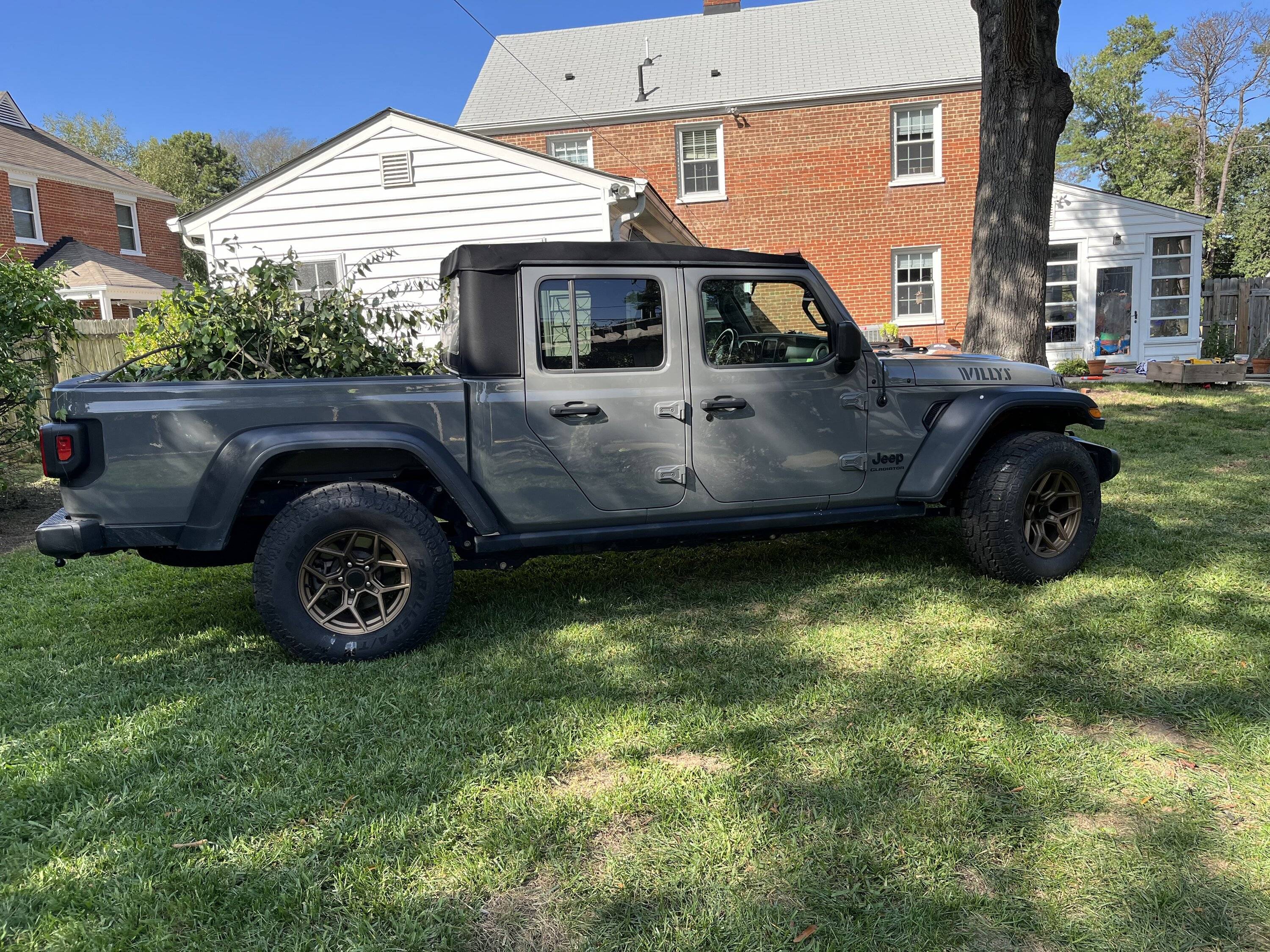 Jeep Gladiator Willys rims IMG_4255