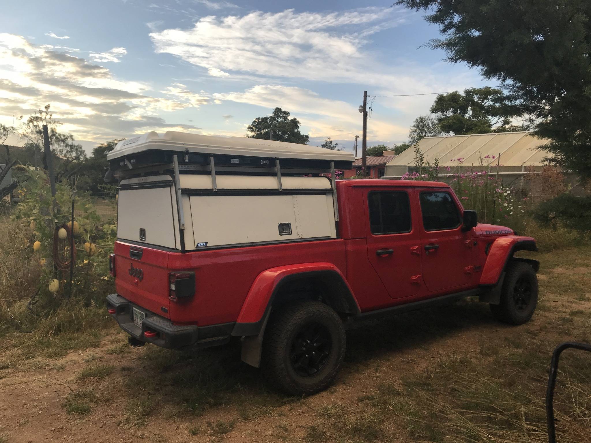 Jeep Gladiator OVS kitchen slide 310695267_10219960639239487_3699043920834062136_n