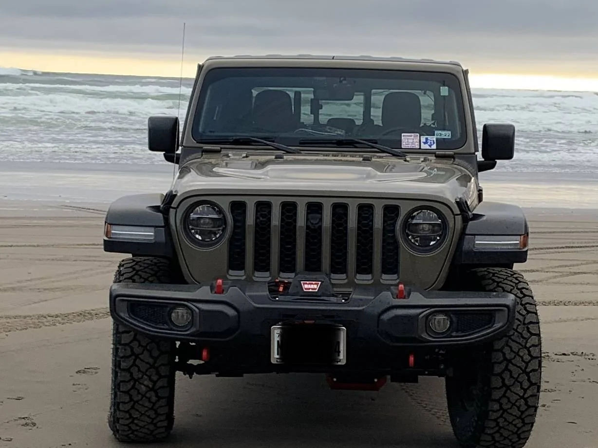 Jeep Gladiator Anyone go with more narrow 35” tires? IMG_1076