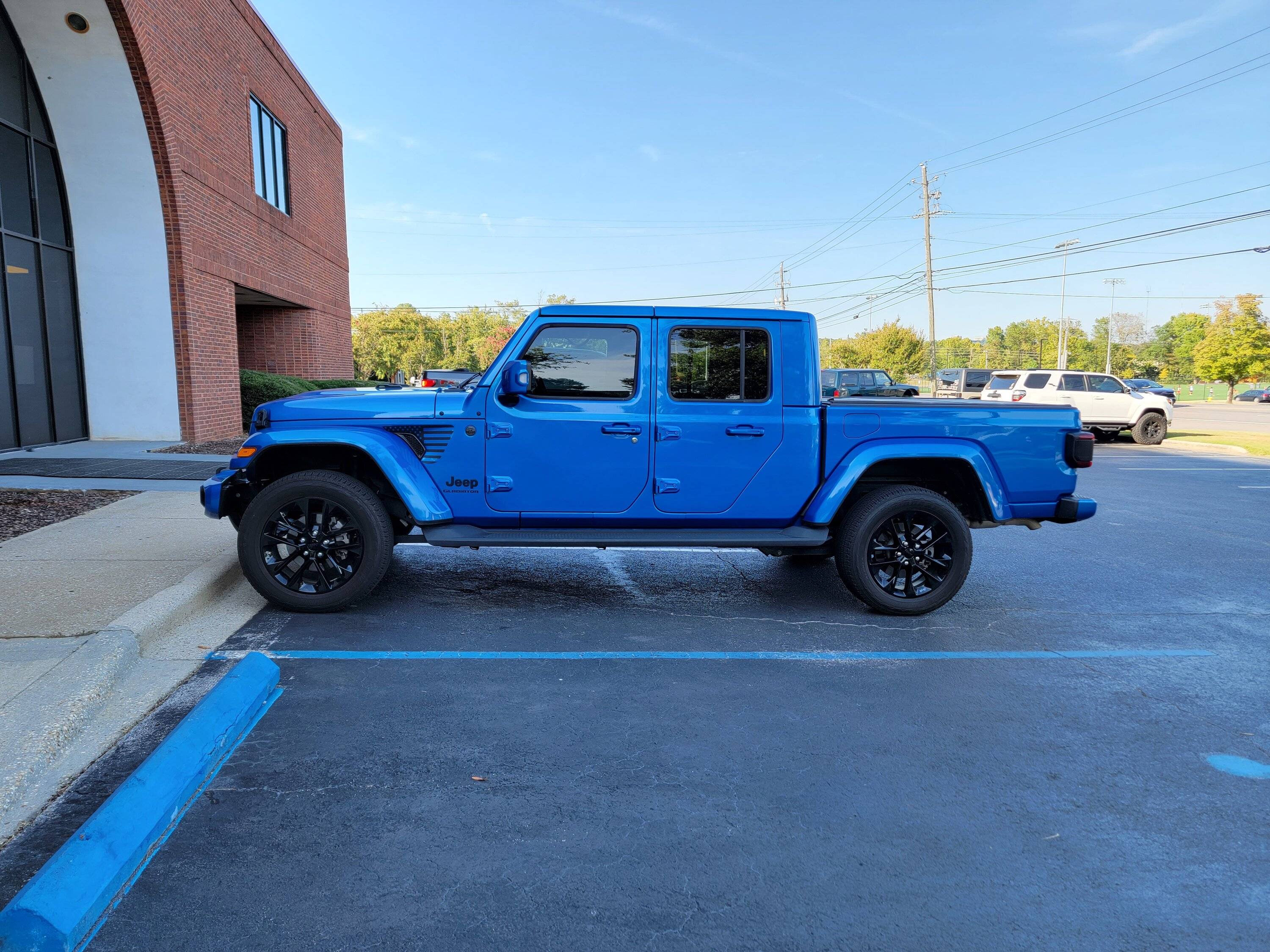 Jeep Gladiator HYDRO BLUE PEARL Gladiator JT Club IMG_1484