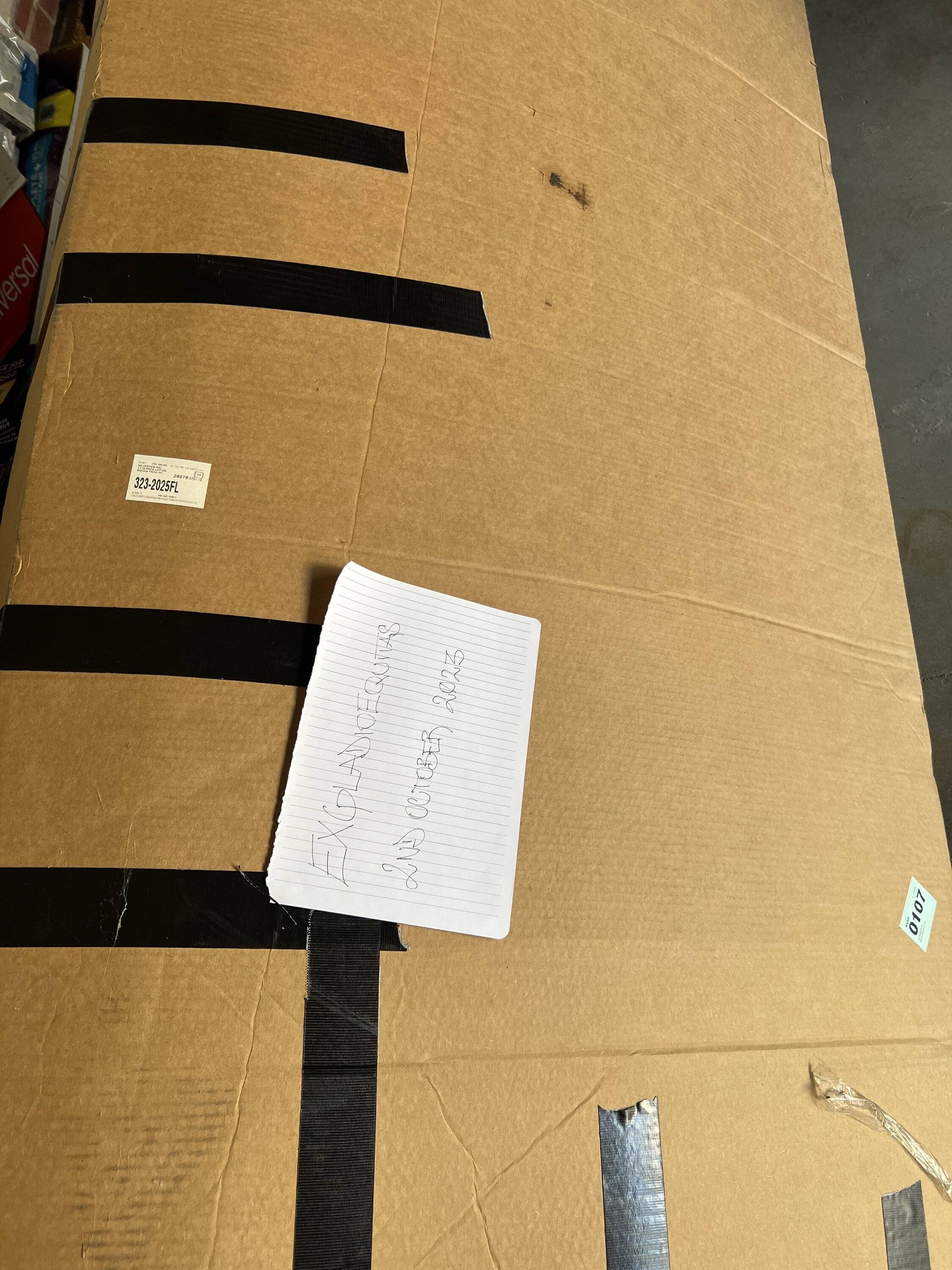 Jeep Gladiator Hard Tonneau Cover $490.00 IMG_2806