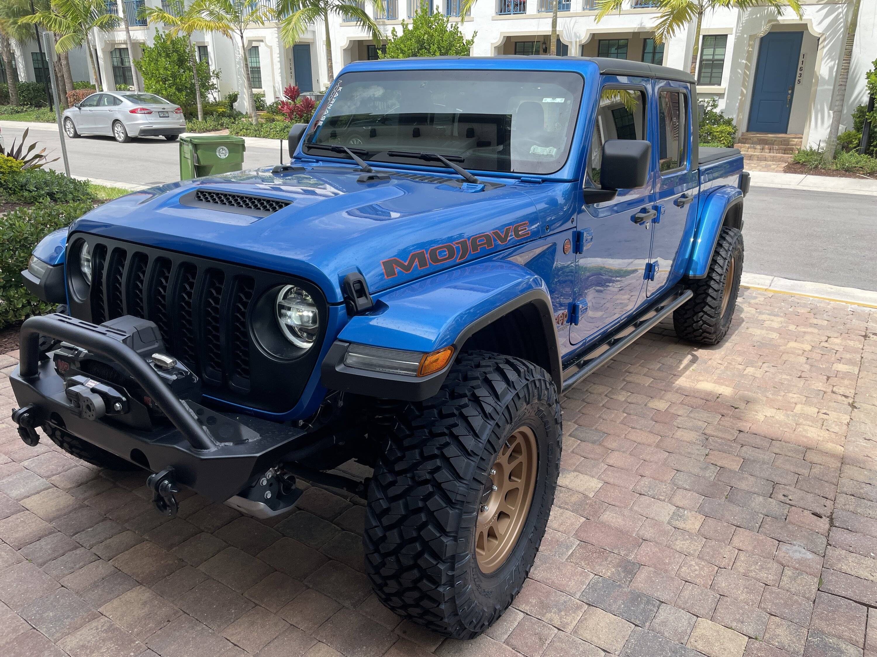 Jeep Gladiator Is anyone running the LoD JK/JL/JT Black Ops Shorty Winch Front Bumper? IMG_2960.JPG