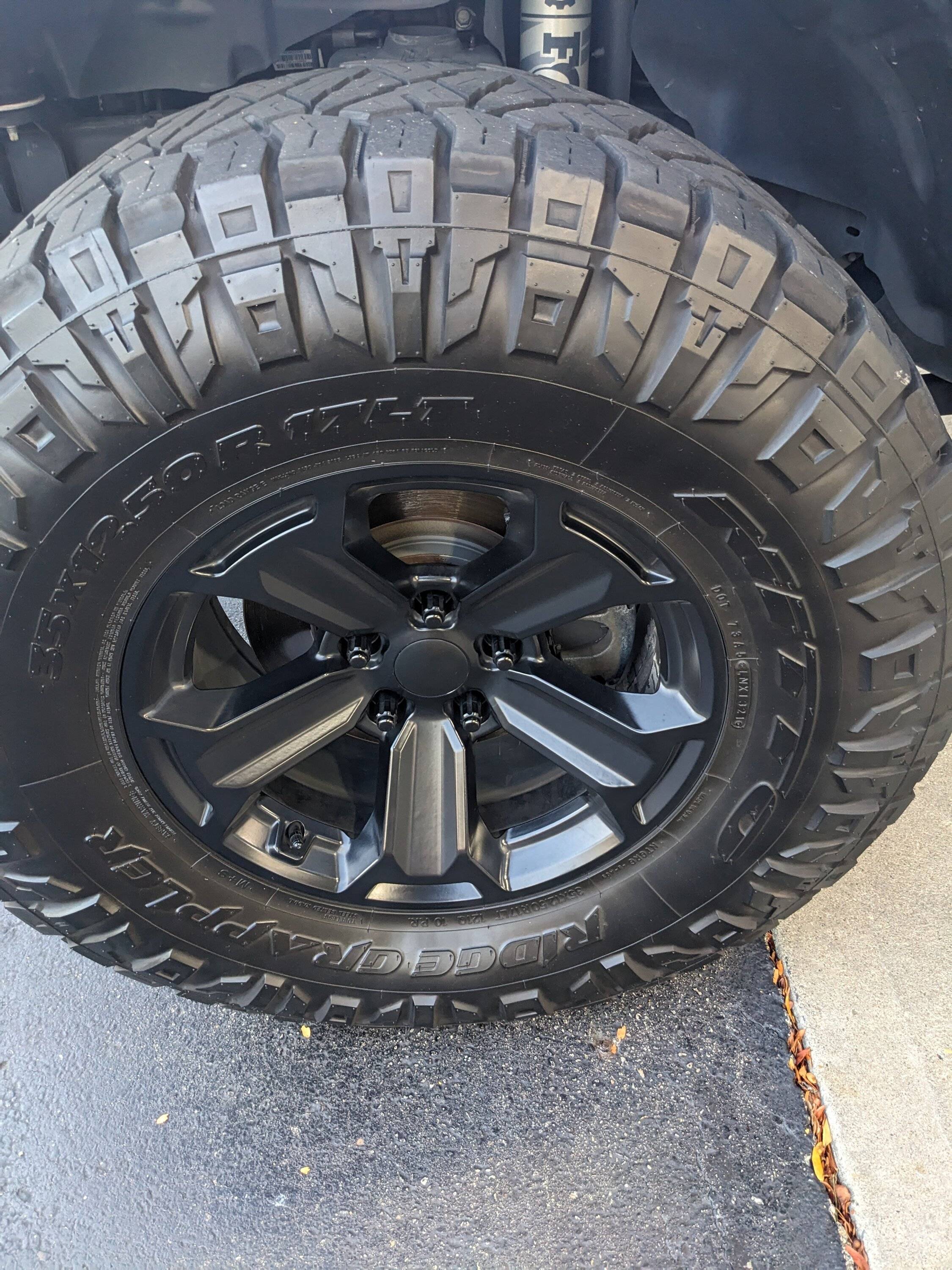 Jeep Gladiator 4 35x12.50r17 Nitto Ridge Grapplers 1000001016