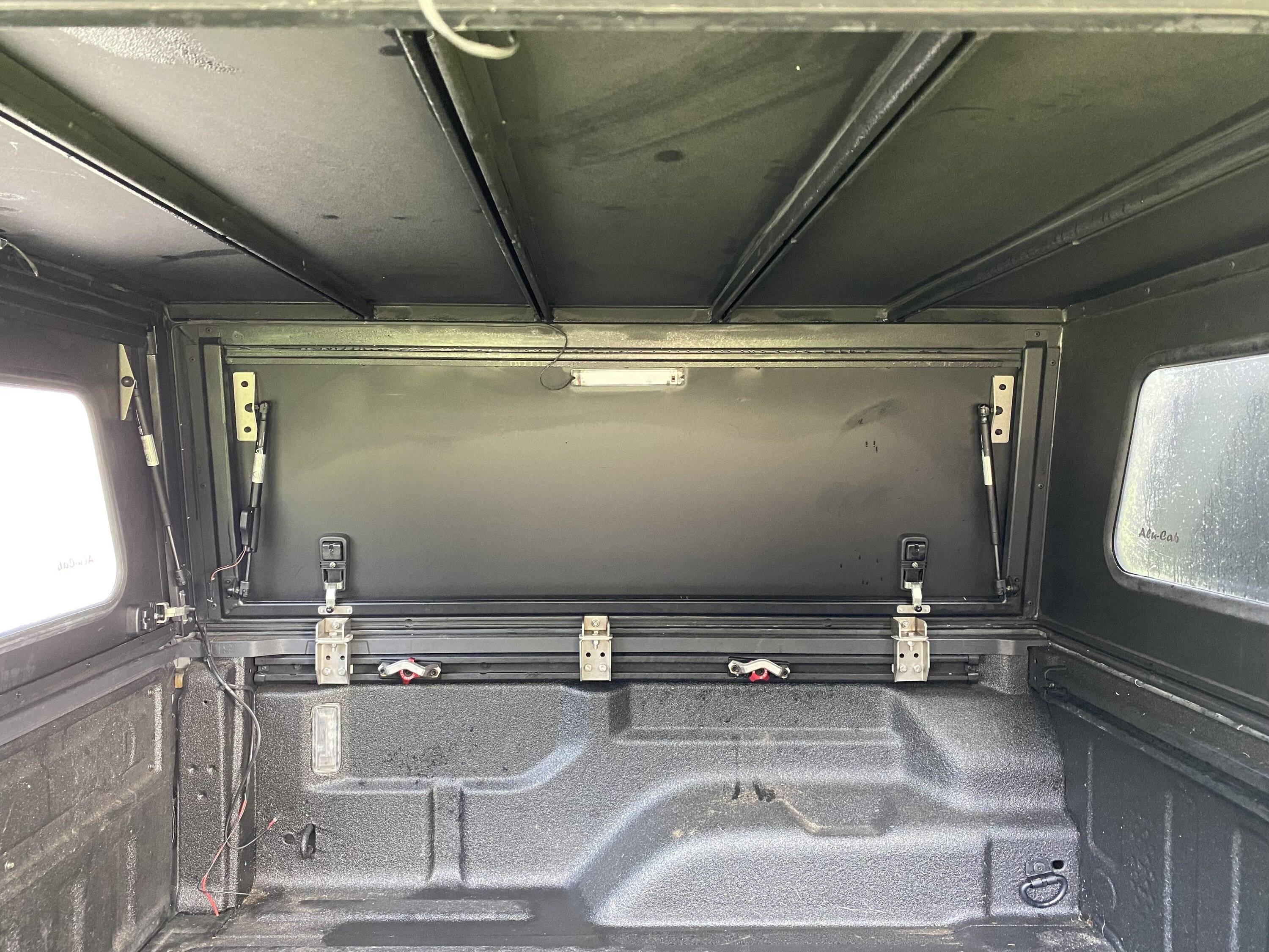 Jeep Gladiator Alu-cab explorer canopy IMG_4677