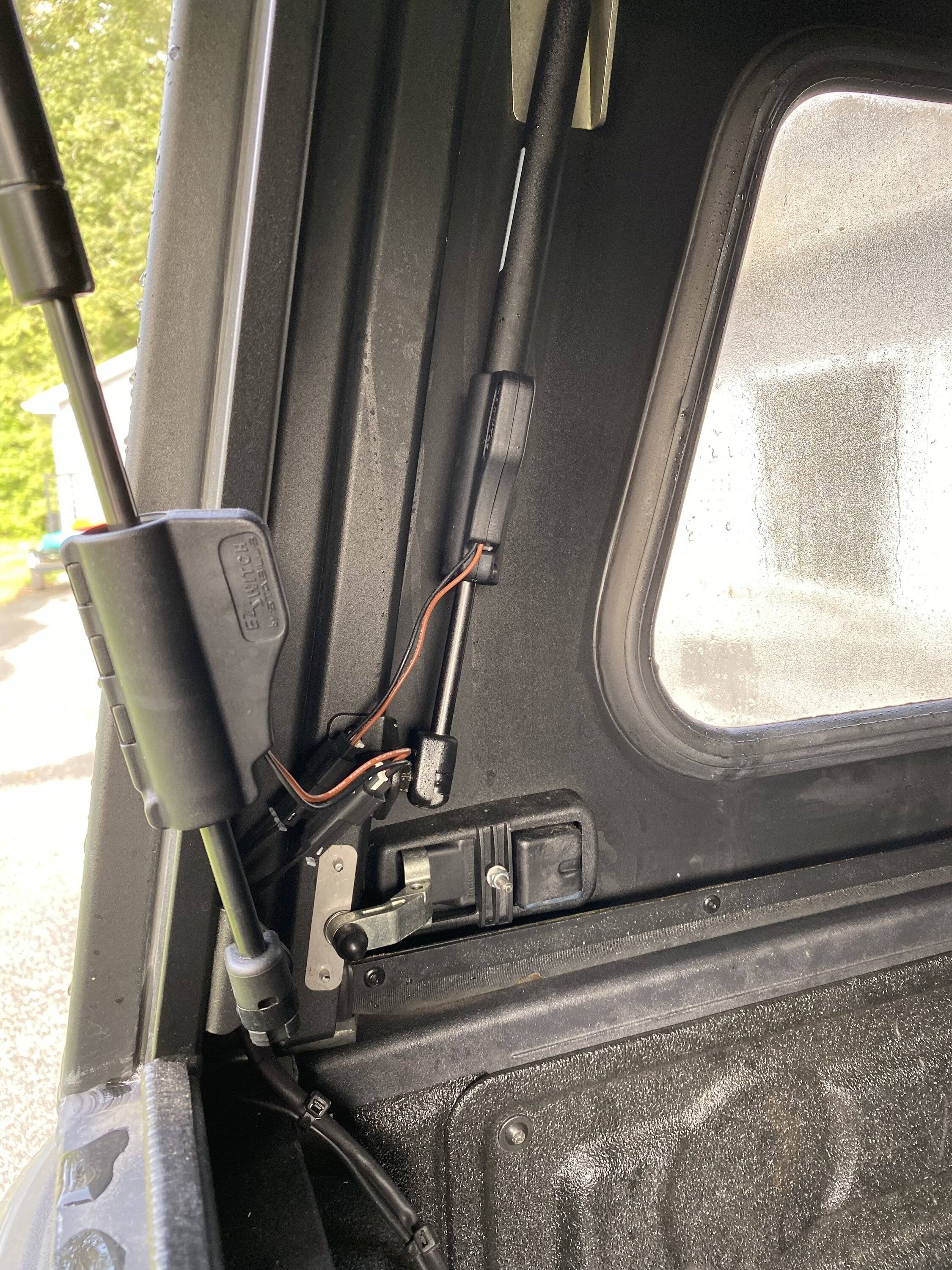 Jeep Gladiator Alu-cab explorer canopy IMG_4678