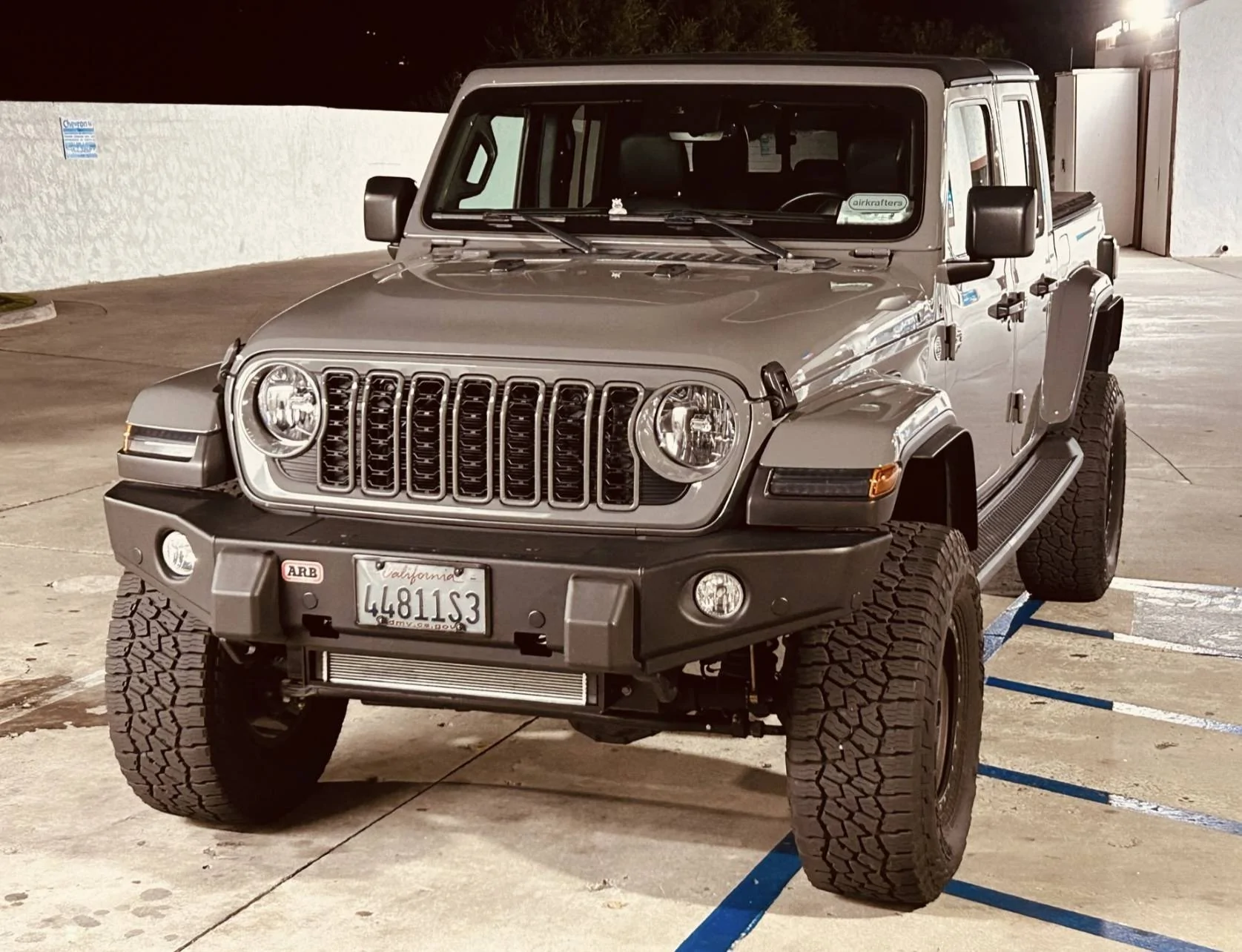 Jeep Gladiator Updated 2024+ grille installed on my 2020 JT (temperature readings added) IMG_7647
