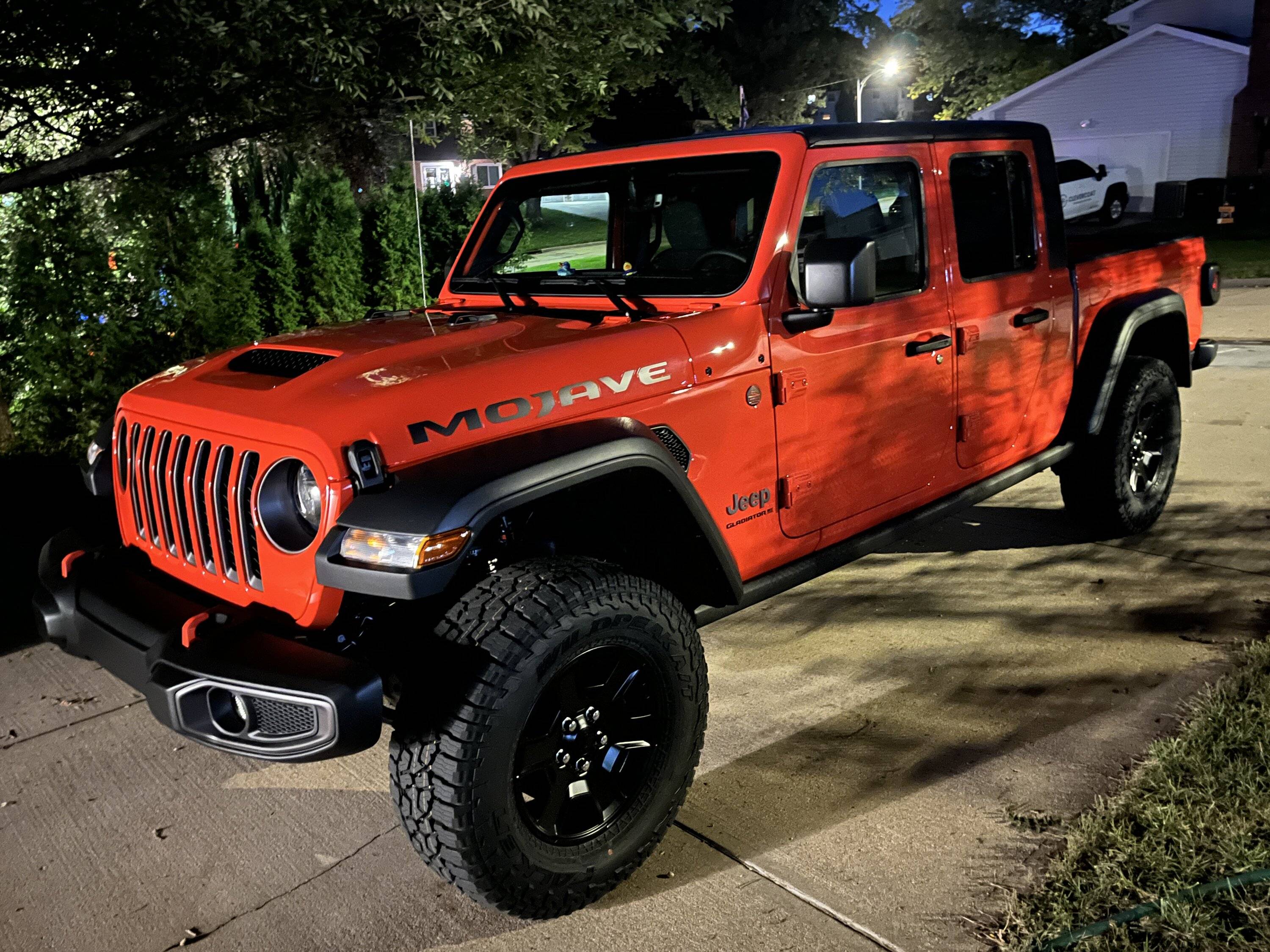 Jeep Gladiator PUNK'N Gladiator JT Club A347B936-4396-49D5-9CF3-75622AB787FF