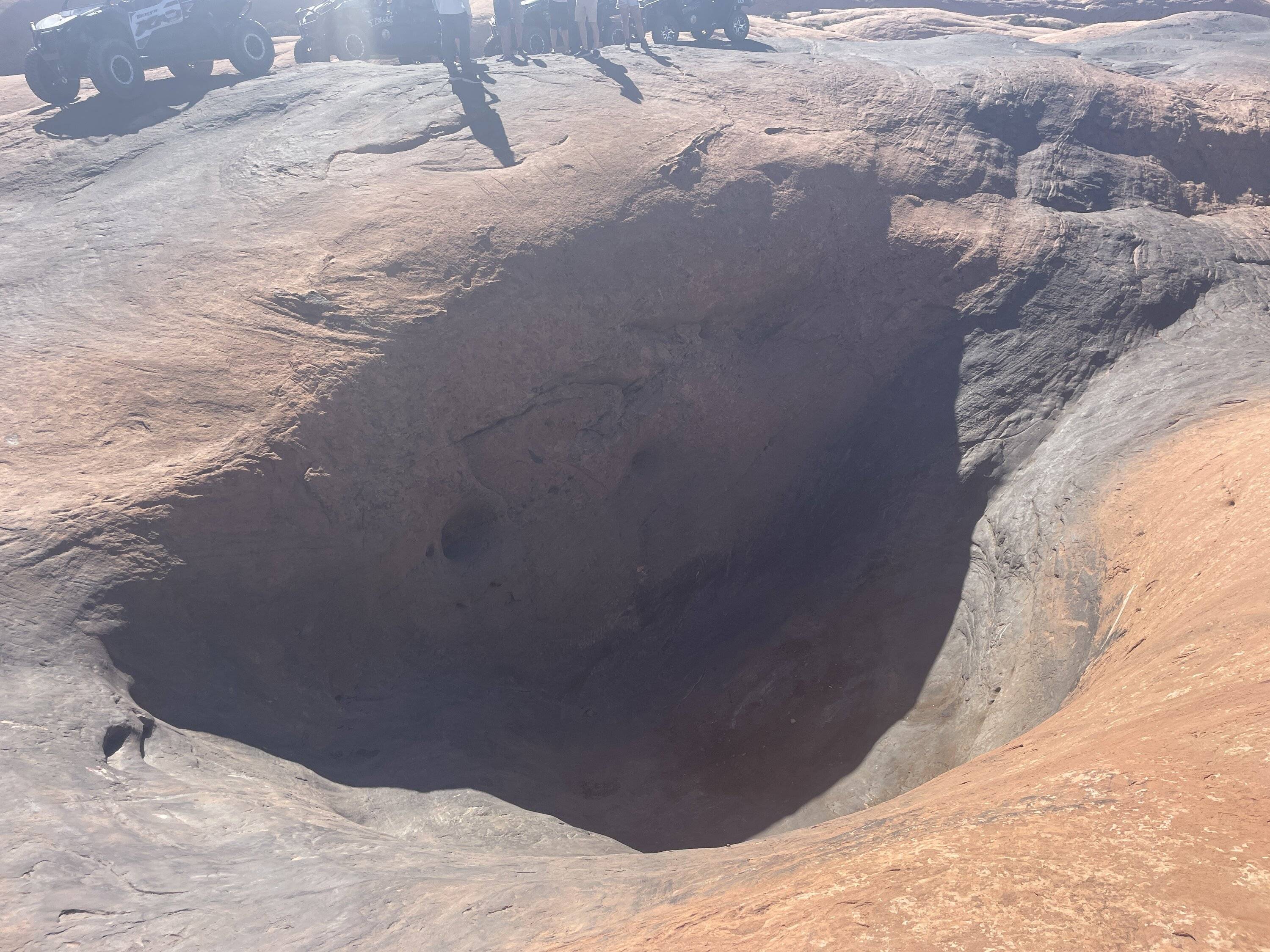 Jeep Gladiator [Updated w/ recovery video] Jeep Gladiator shears off a wheel climbing Devil’s Hot Tub @ Moab IMG_2176