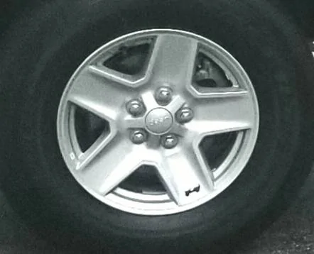 Jeep Gladiator Rim touch up paint. 20230226_170530