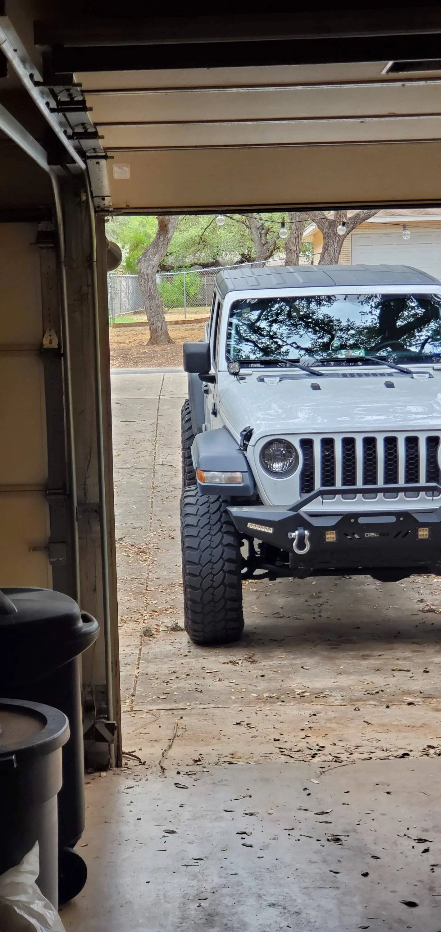 Jeep Gladiator Bent Axle? Positive Tire Camber 20230915_104011