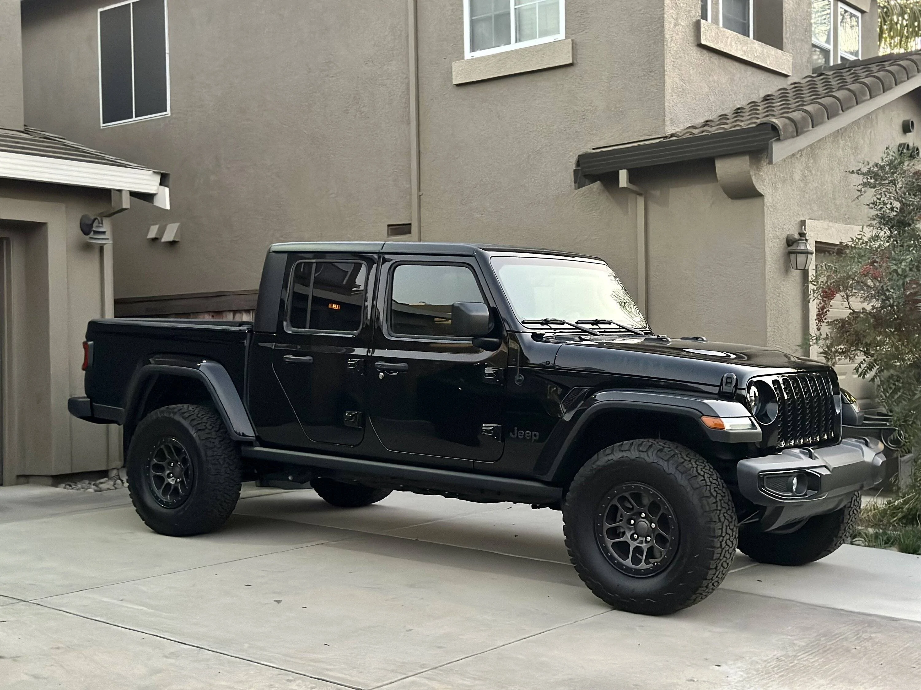 Jeep Gladiator 1st Gladiator (and 1st truck) but my 3rd Jeep IMG-2574