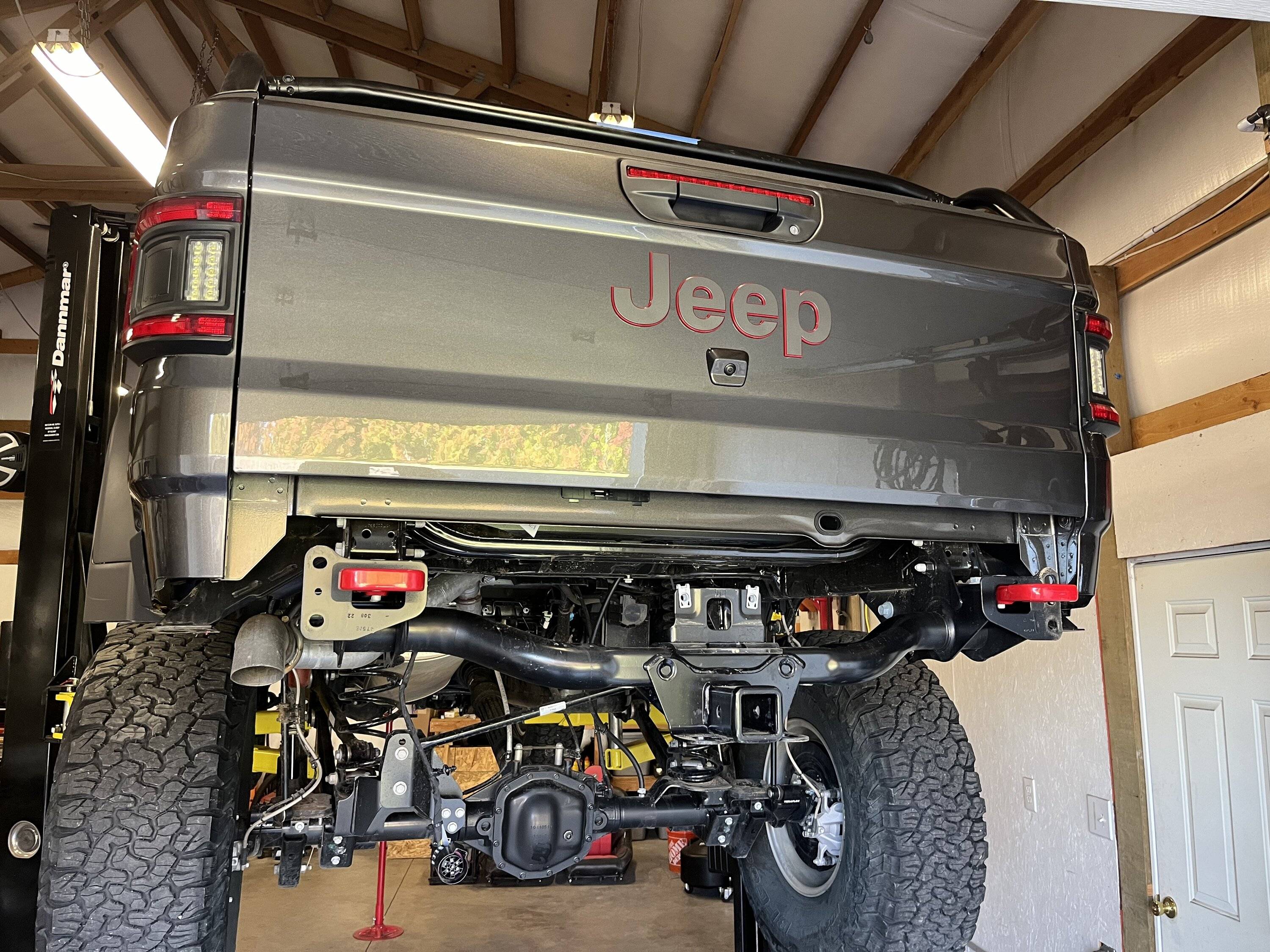 Jeep Gladiator DIY Hidden Hitch IMG_4164.JPG