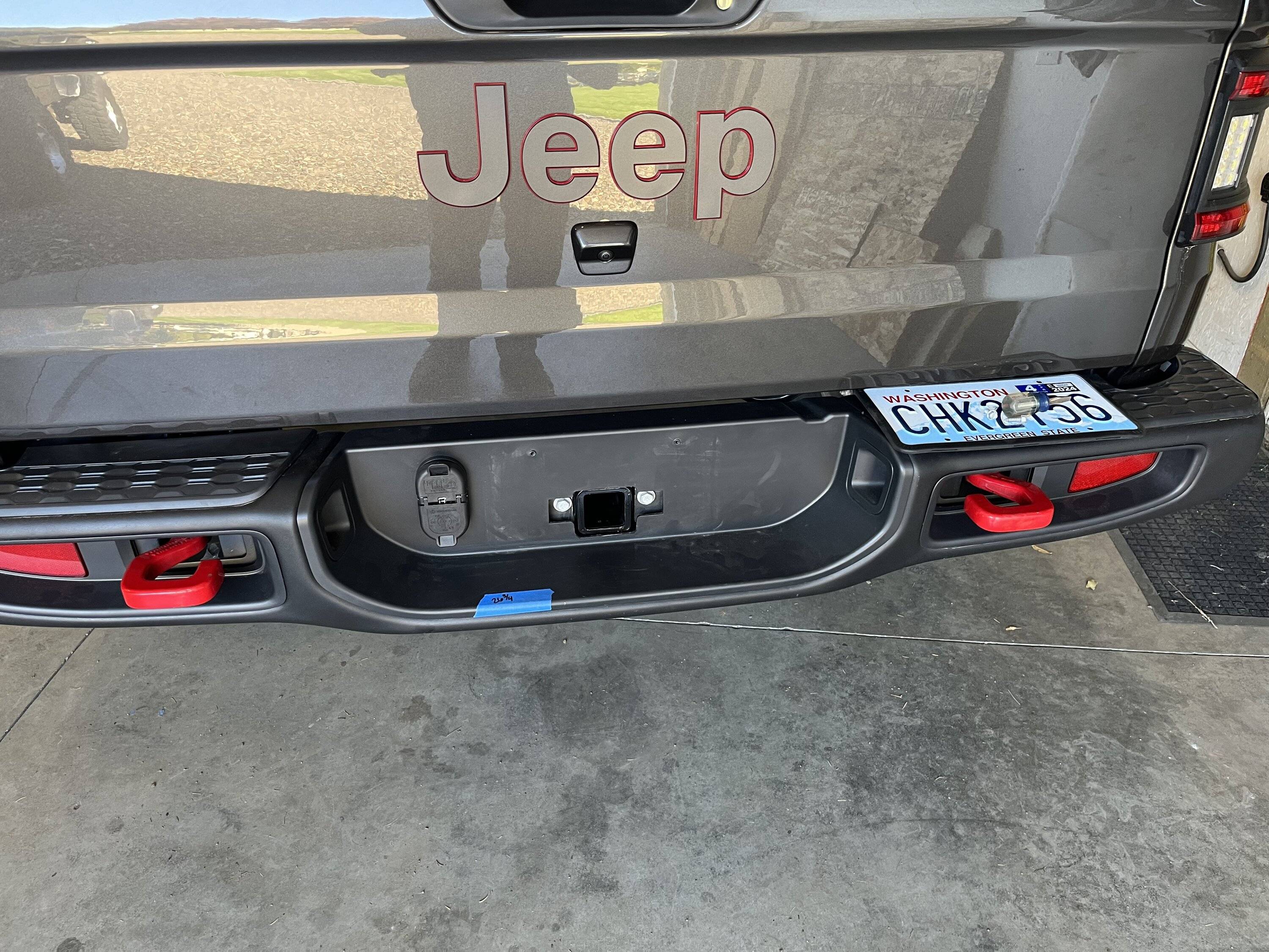 Jeep Gladiator DIY Hidden Hitch IMG_4194.JPG