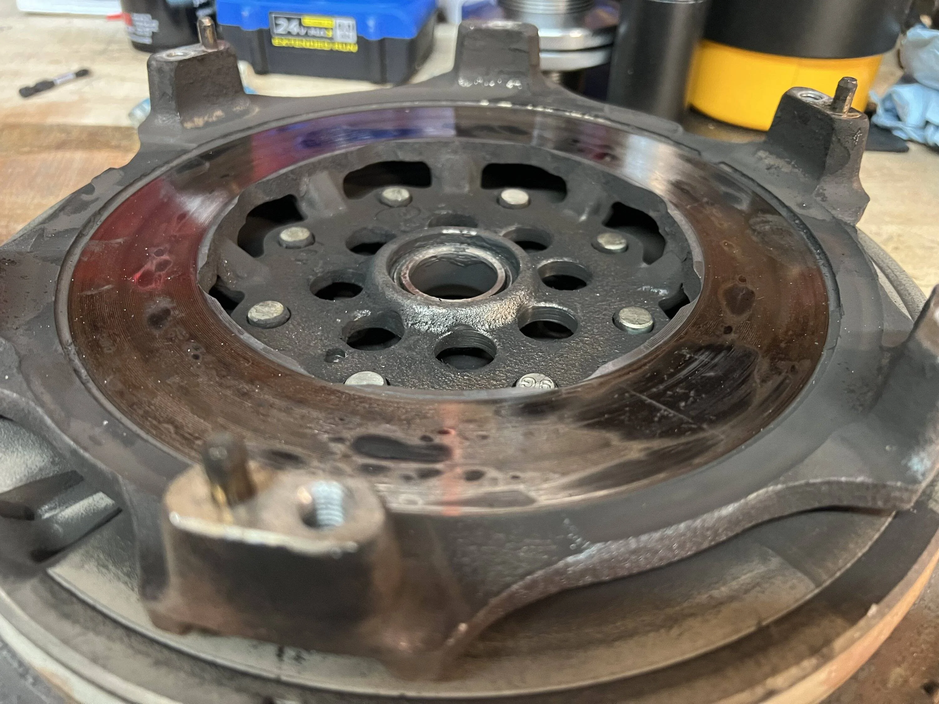 Jeep Gladiator Pics & examination of 70,000 mile factory clutch IMG_2572