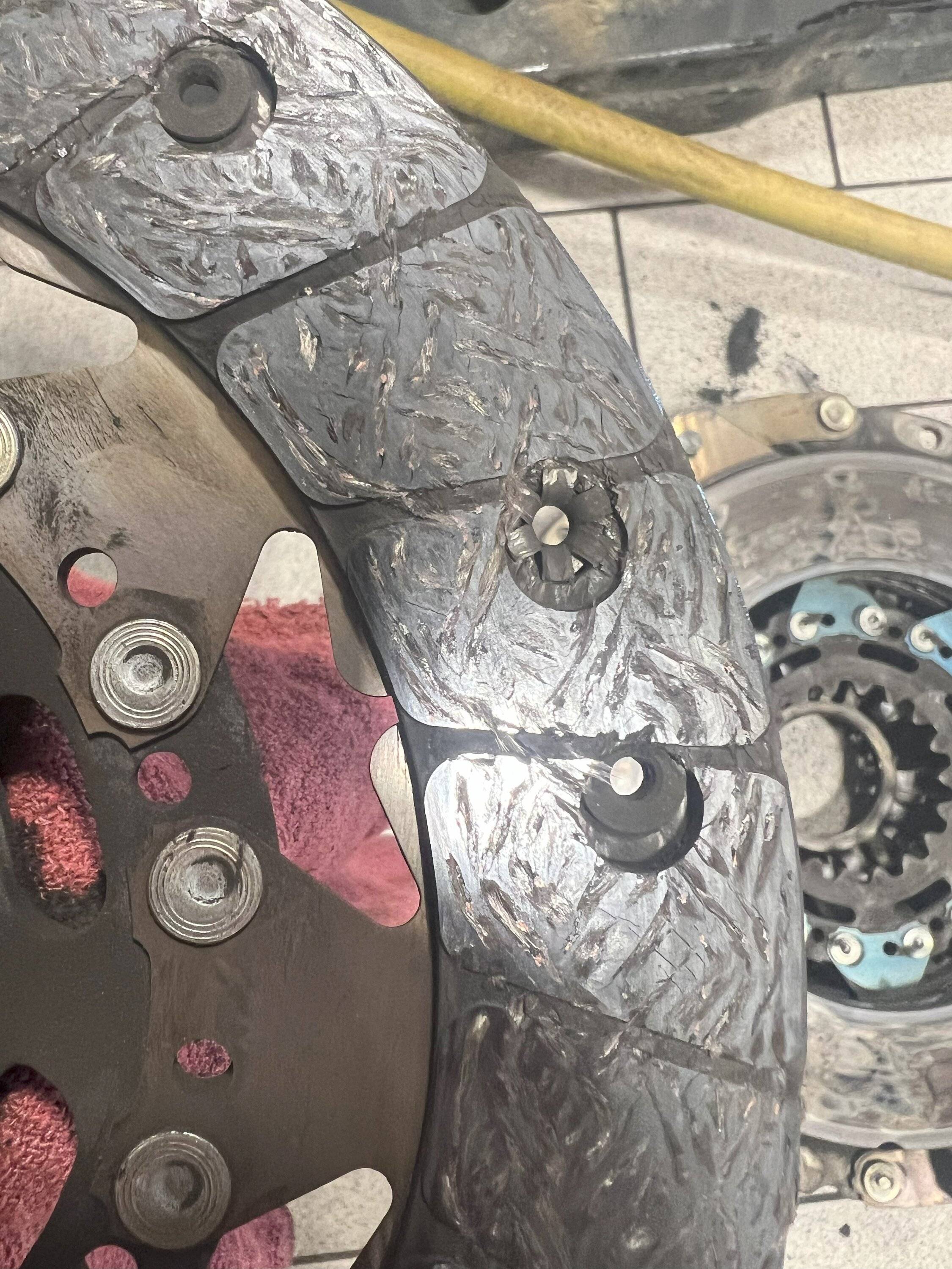 Jeep Gladiator Pics & examination of 70,000 mile factory clutch IMG_3775