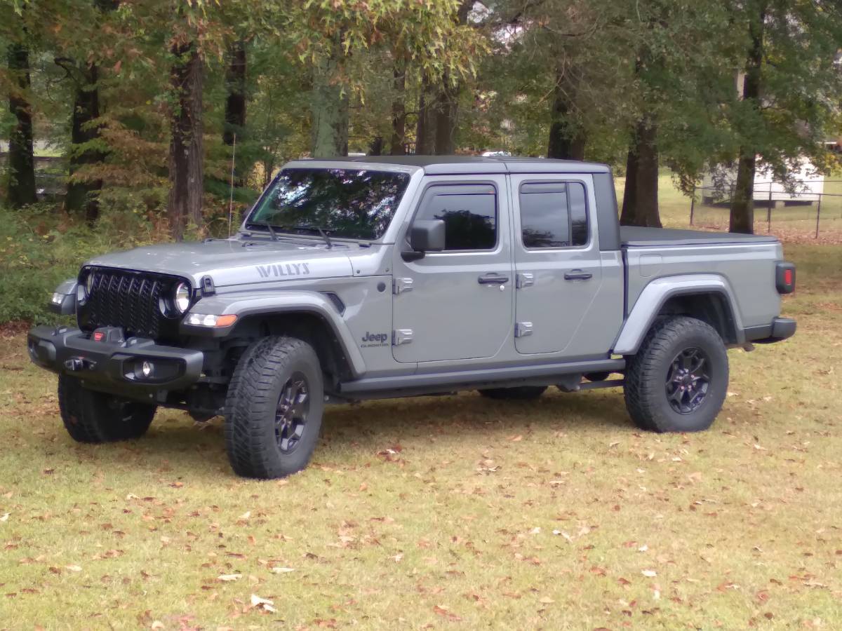Jeep Gladiator Upgrading from Teraflex 1.5 level to a Teraflex 2.5 spacer lift 20231006_124024