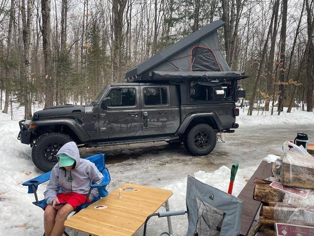 Jeep Gladiator Alu-Cab Canopy Camper Roll Call CAMPING KANCA HIGHWAY