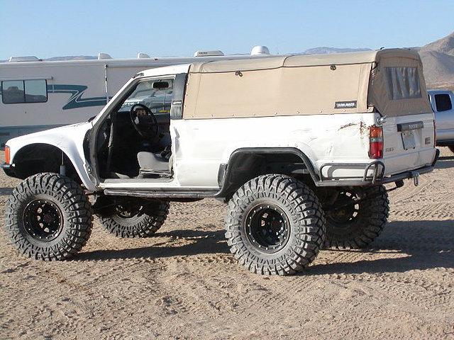 Jeep Gladiator Can we get a Can-Back topper for the Gladiator? CFE30566-D87A-4873-A7F9-1757BFFEB2F7