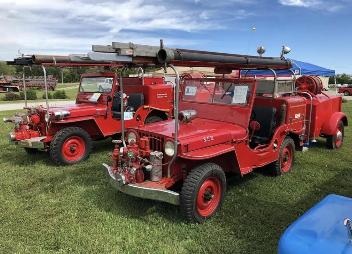 Jeep Gladiator Jeeps Parking Next To Jeeps C258CA59-A965-4C4E-B6F3-72B6211FA1B8