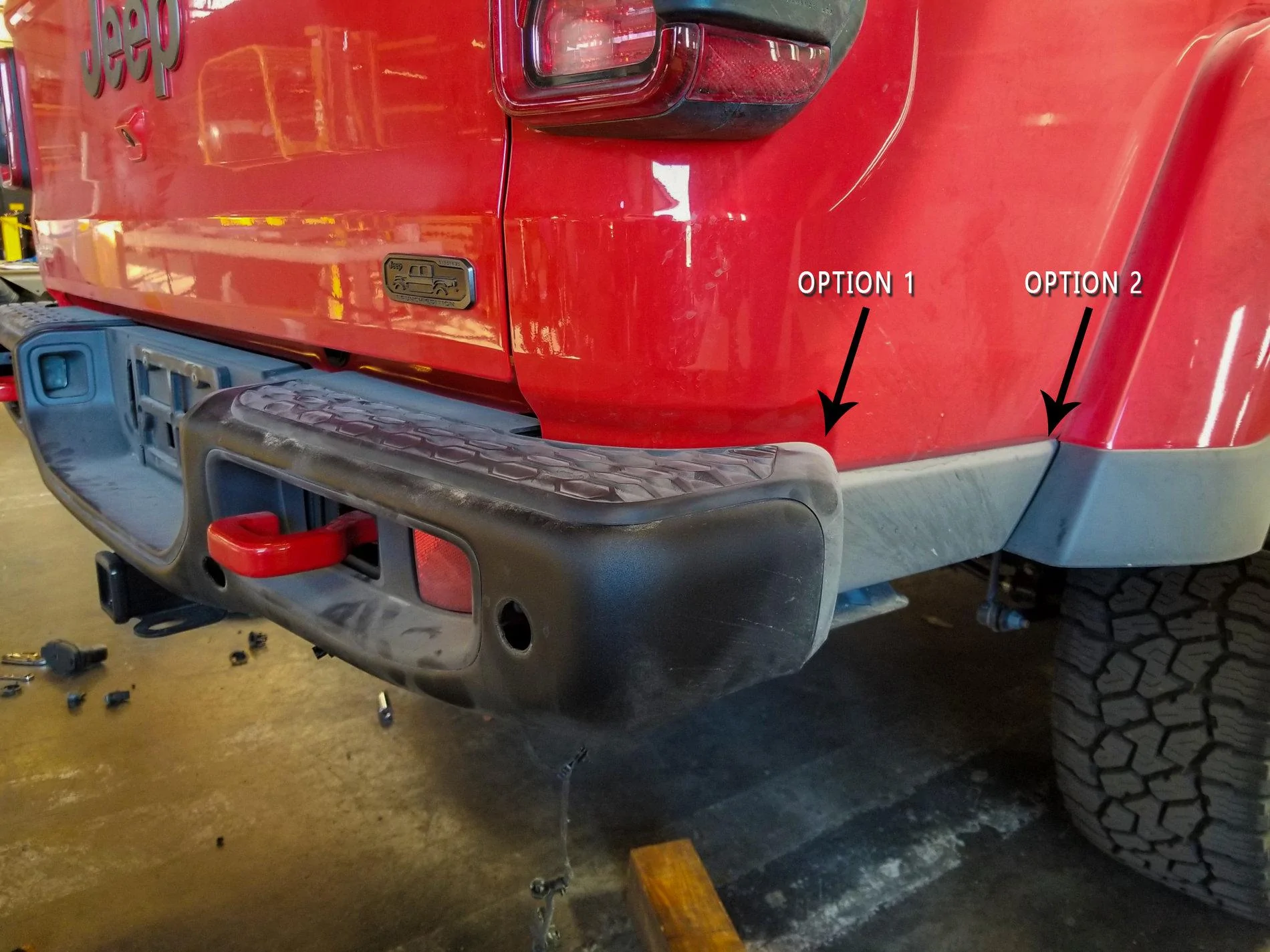 Jeep Gladiator Gauging popular style for two bumper variants glad-design