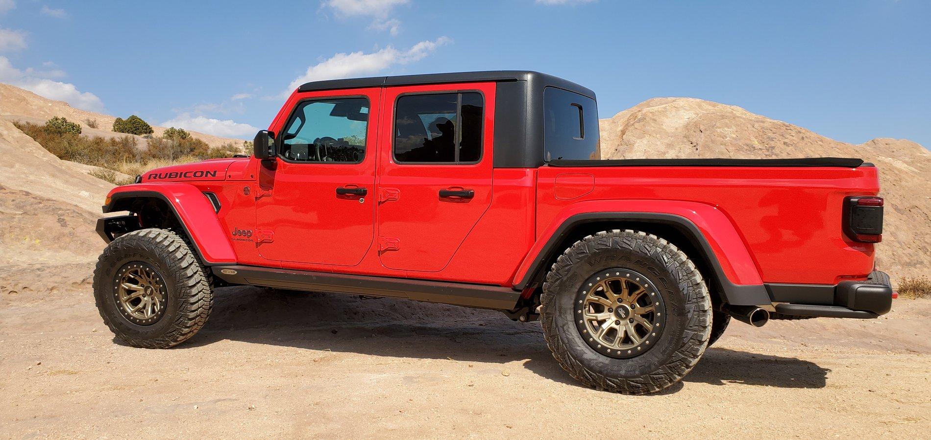 Jeep Gladiator FIRECRACKER RED Gladiator JT Club 20190919_152110