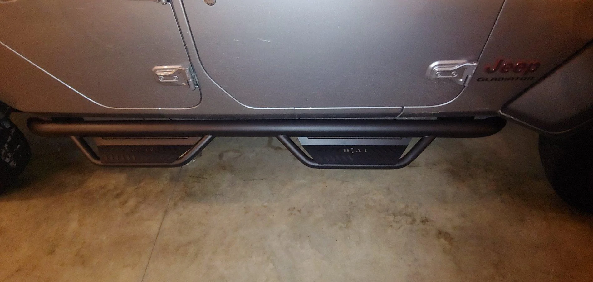 Jeep Gladiator N- Fab Predator Steps! 20190910_220150