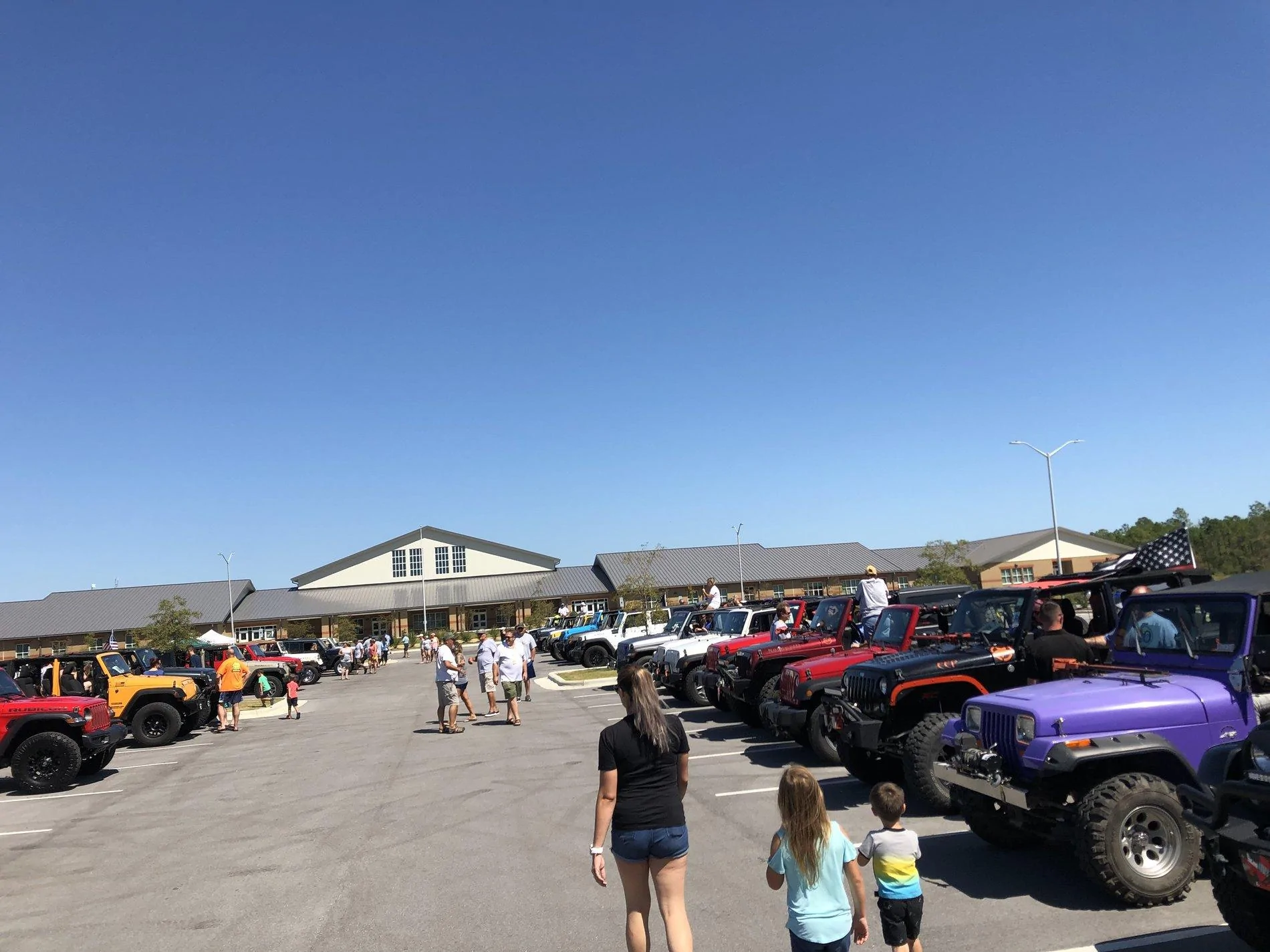 Jeep Gladiator Topsail Beach Jeep Week 644F7C55-C3EE-4B1E-8342-B6E7BAF91C44