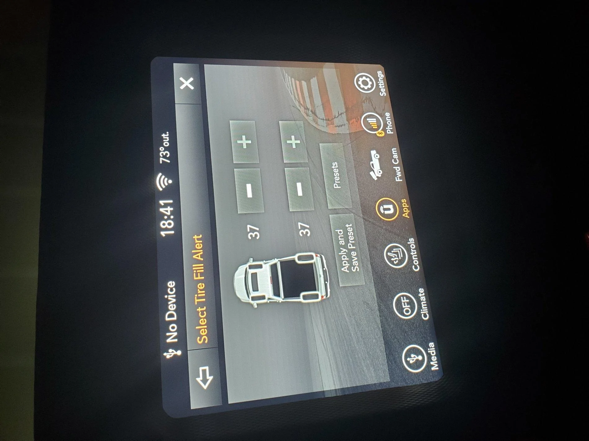 Jeep Gladiator Selectable Tire Fill Alert 20190922_184144