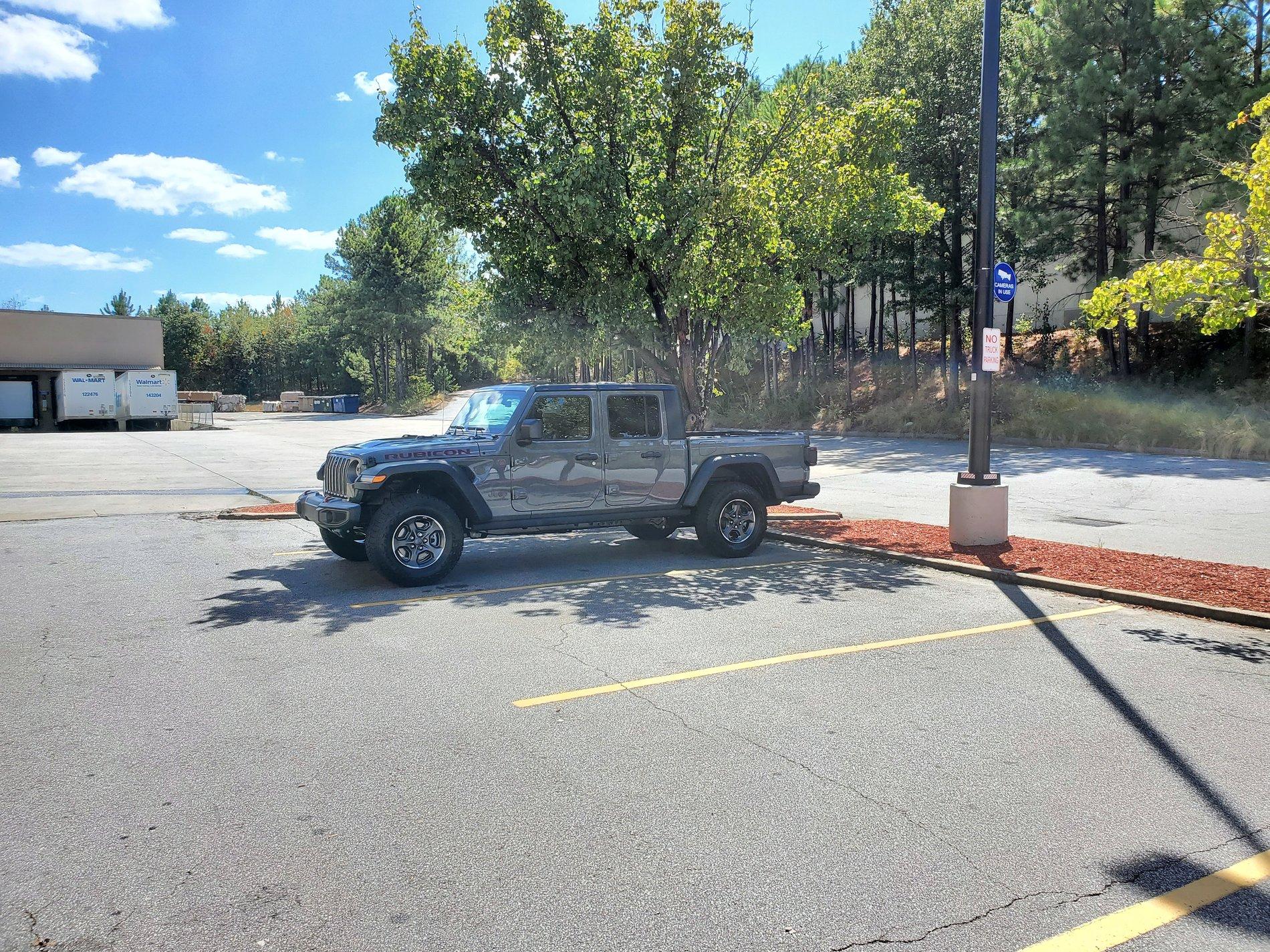 Jeep Gladiator Sting grey owners (future) check in 20190921_135753