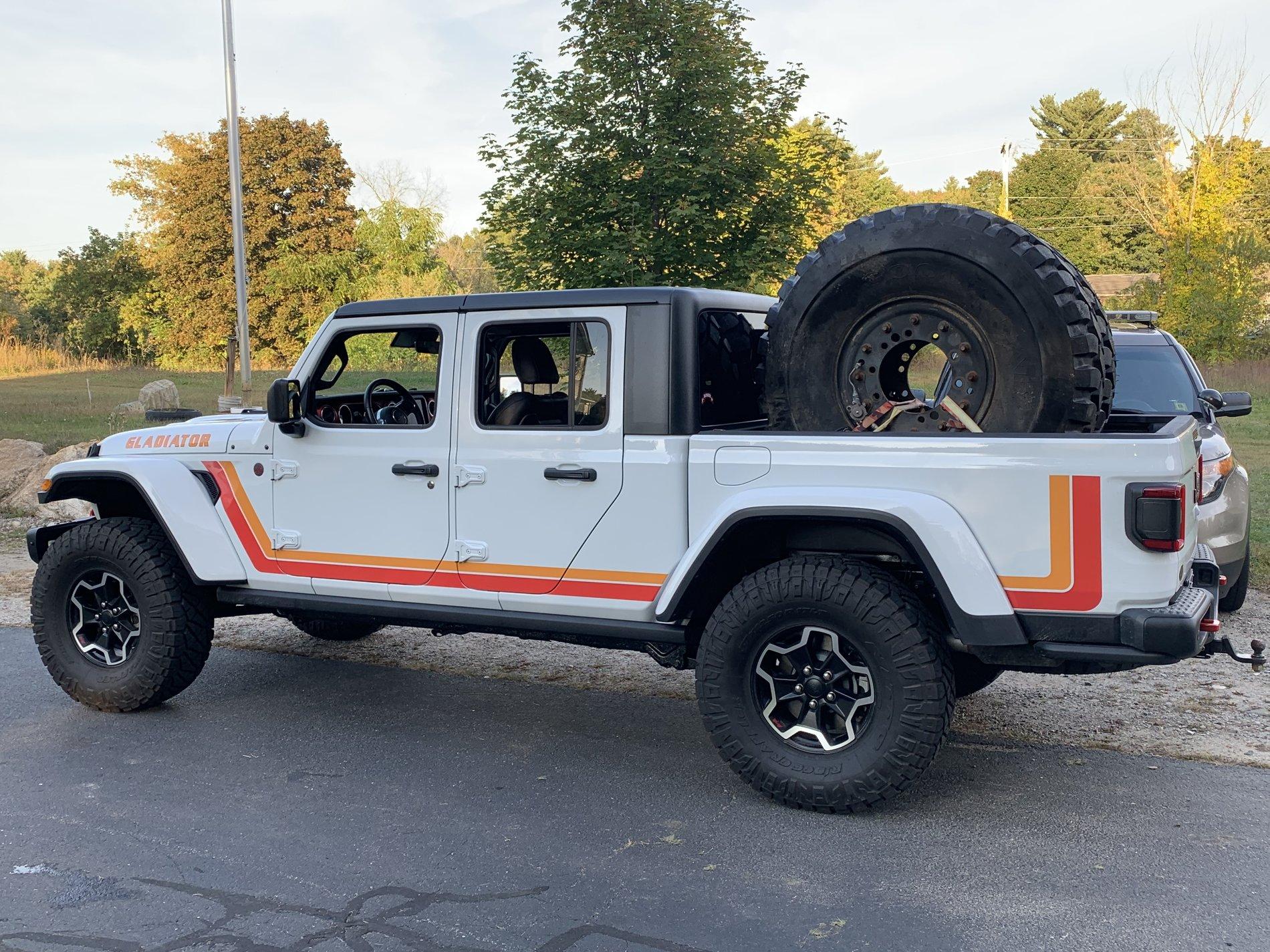 Jeep Gladiator 53” Tire Gladiator 6C8669A6-403D-4613-BB57-E94F4DEBED6B