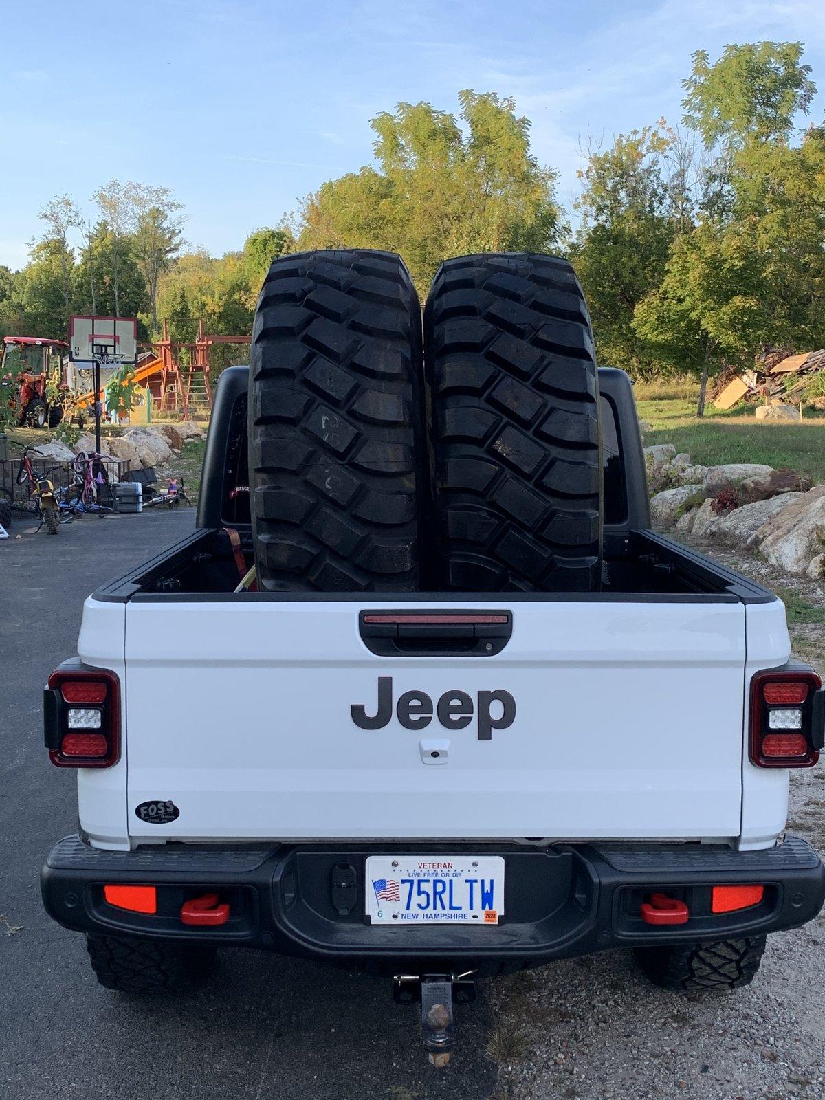 Jeep Gladiator 53” Tire Gladiator 99CCD668-6823-4677-86F0-EB80E2DBED7F