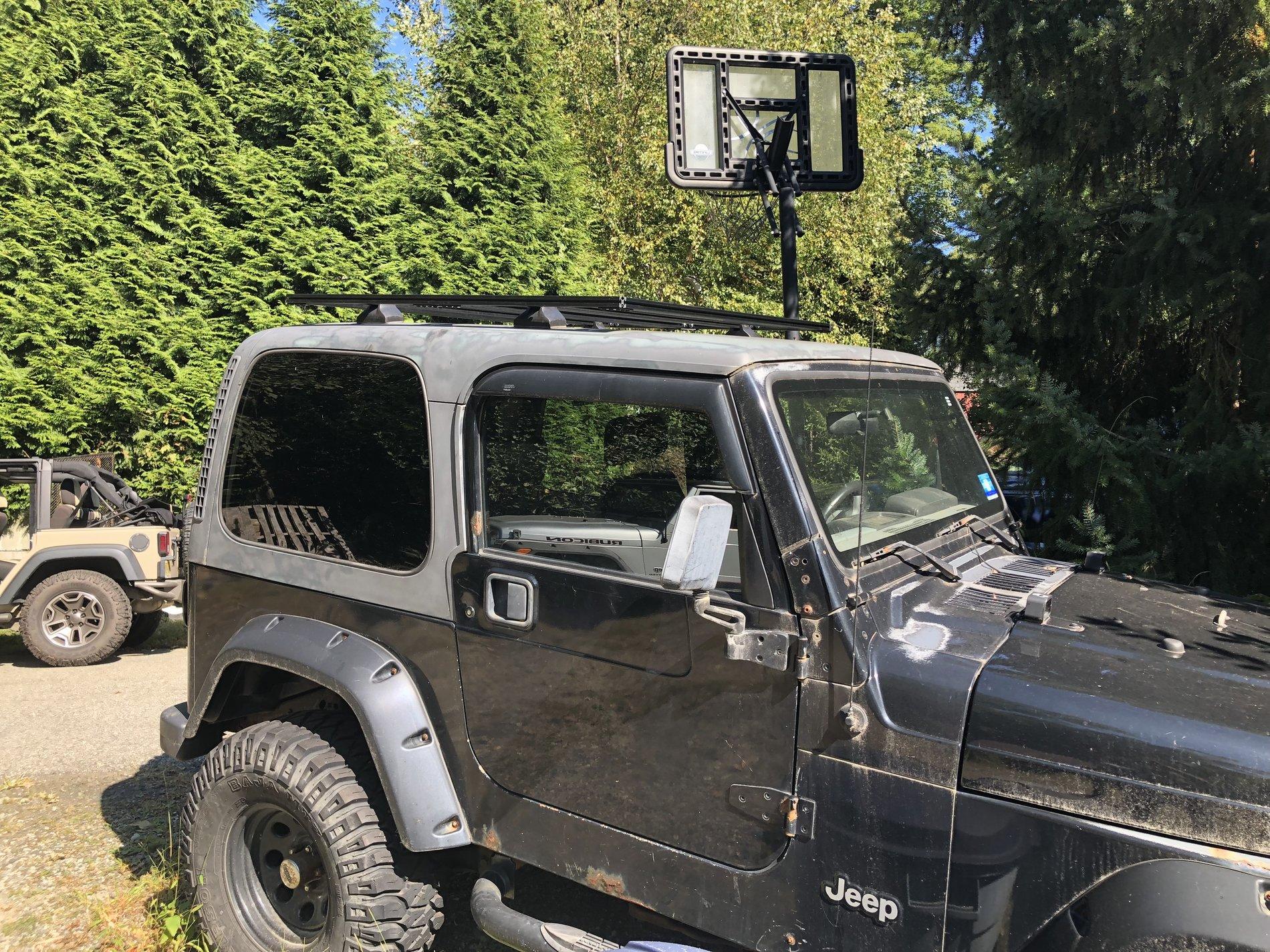 Jeep Gladiator Bobs BoxTop Camper IMG_4236.JPG