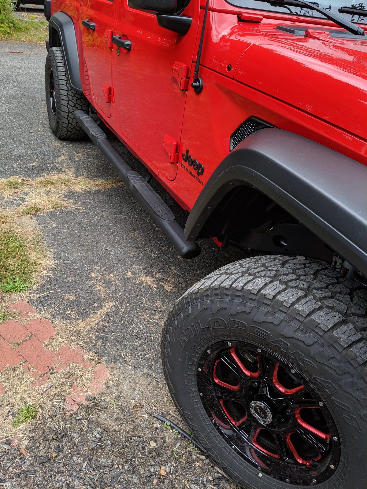 Jeep Gladiator 4" black rhino Xtreme nerf bars for sale (Albany , NY) IMG_20190923_152639