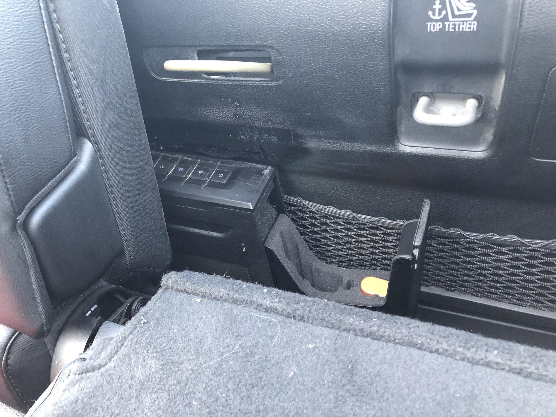 Jeep Gladiator Hide Away Gun Safe... for when CC is not Allowed 99004057-5CC6-4ADF-9181-935912A80009