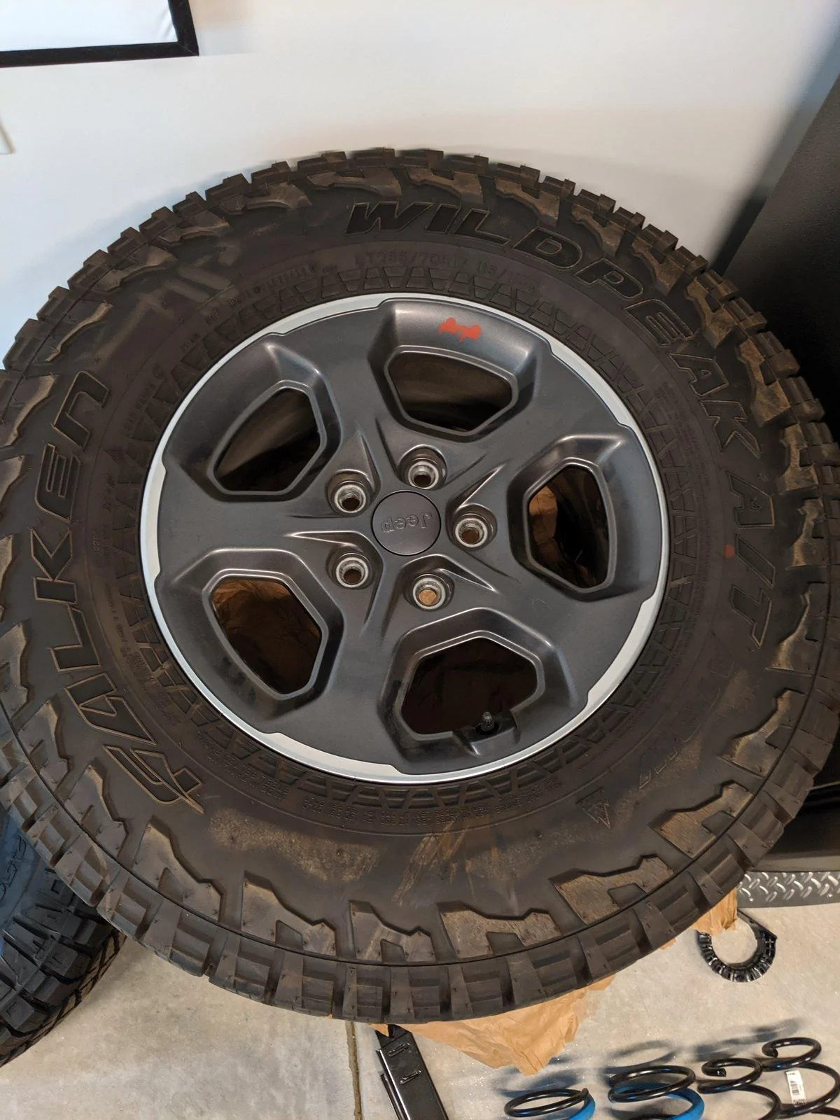 Jeep Gladiator 4 Gladiator Rubicon Wheels and Falken Wildpeak Tires IMG_20190924_084144