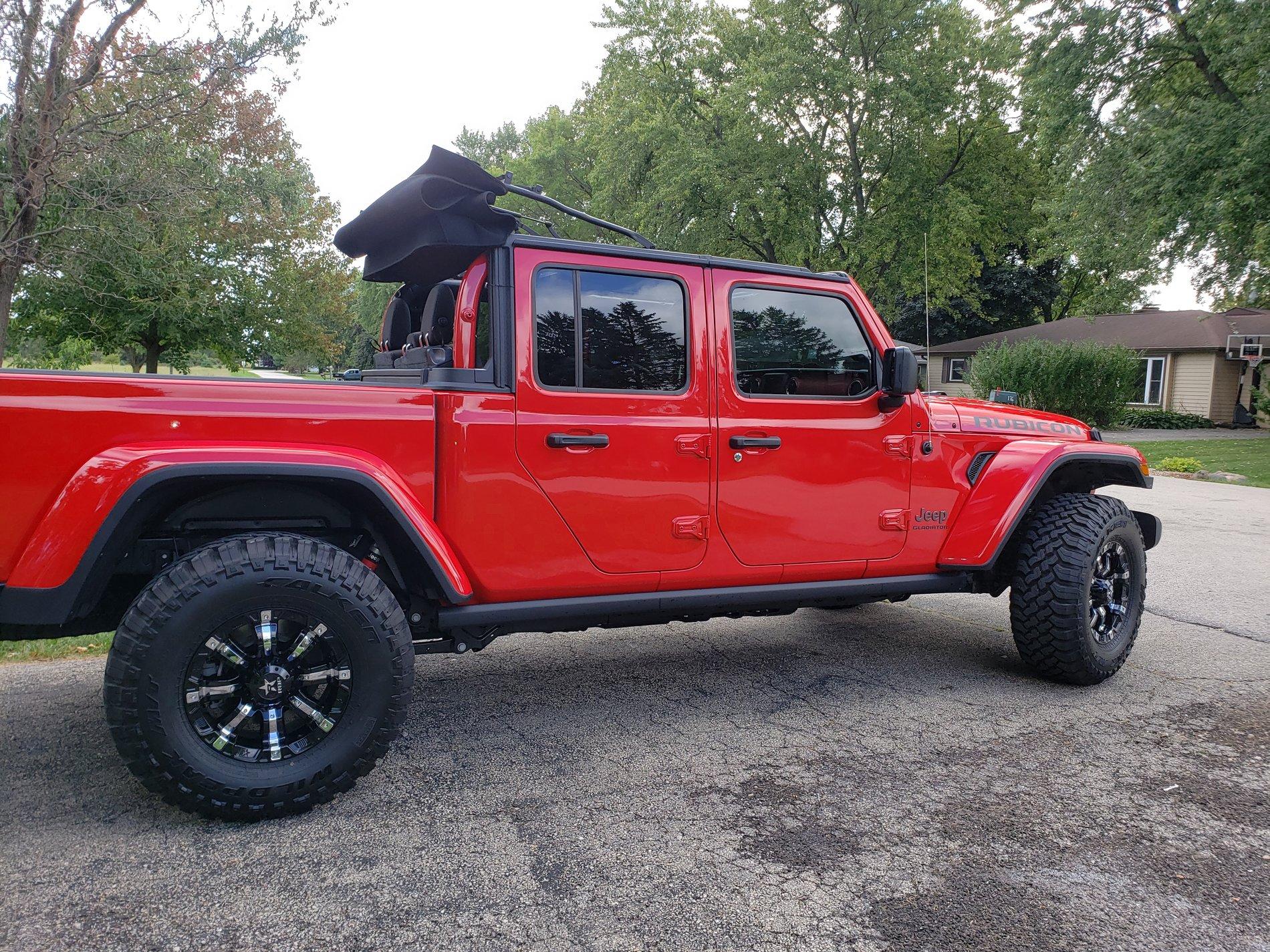 Jeep Gladiator Do you need to lift a Rubi for 35s? 20190904_104532