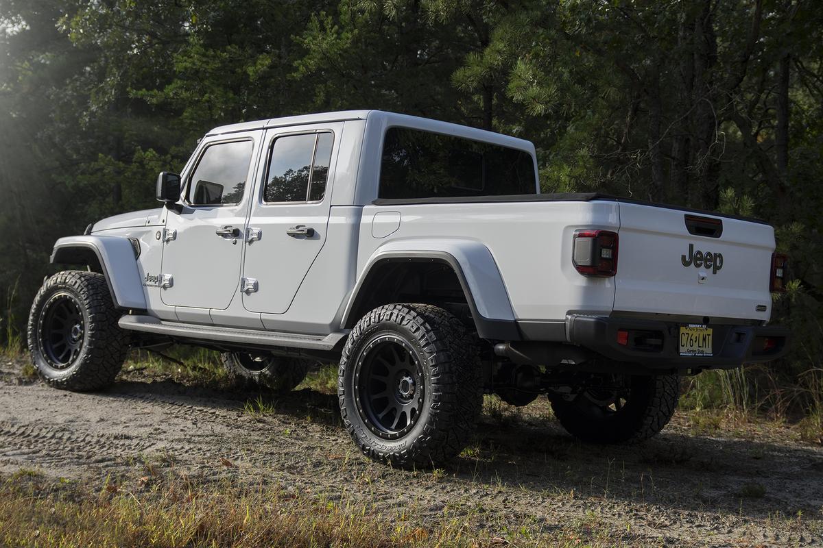 Jeep Gladiator 2020 Gladiator Overland Journal DSC-1537