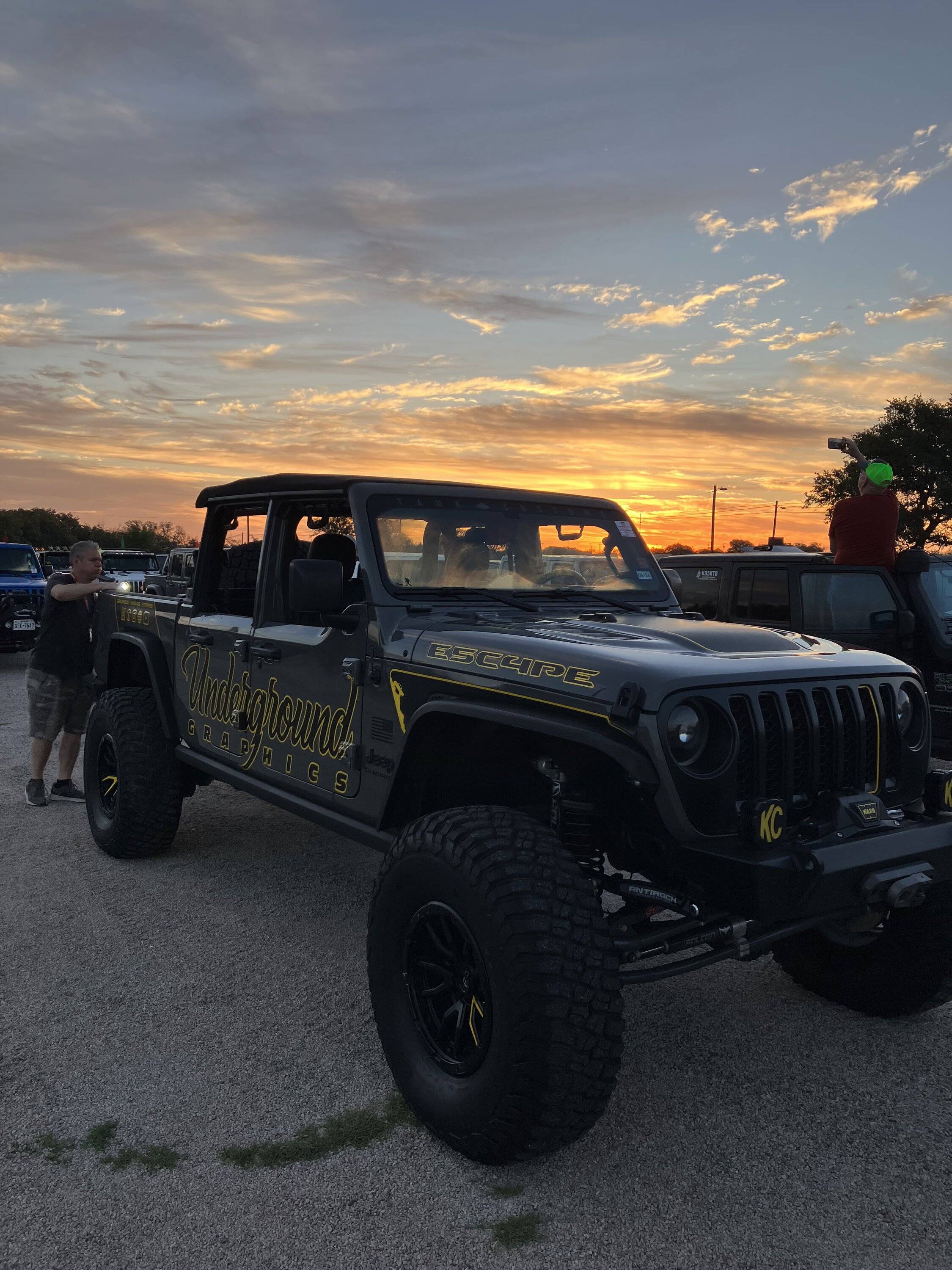 Jeep Gladiator Underground Graphics does Jeep Jamboree Texas Spur Bonus IMG_2075