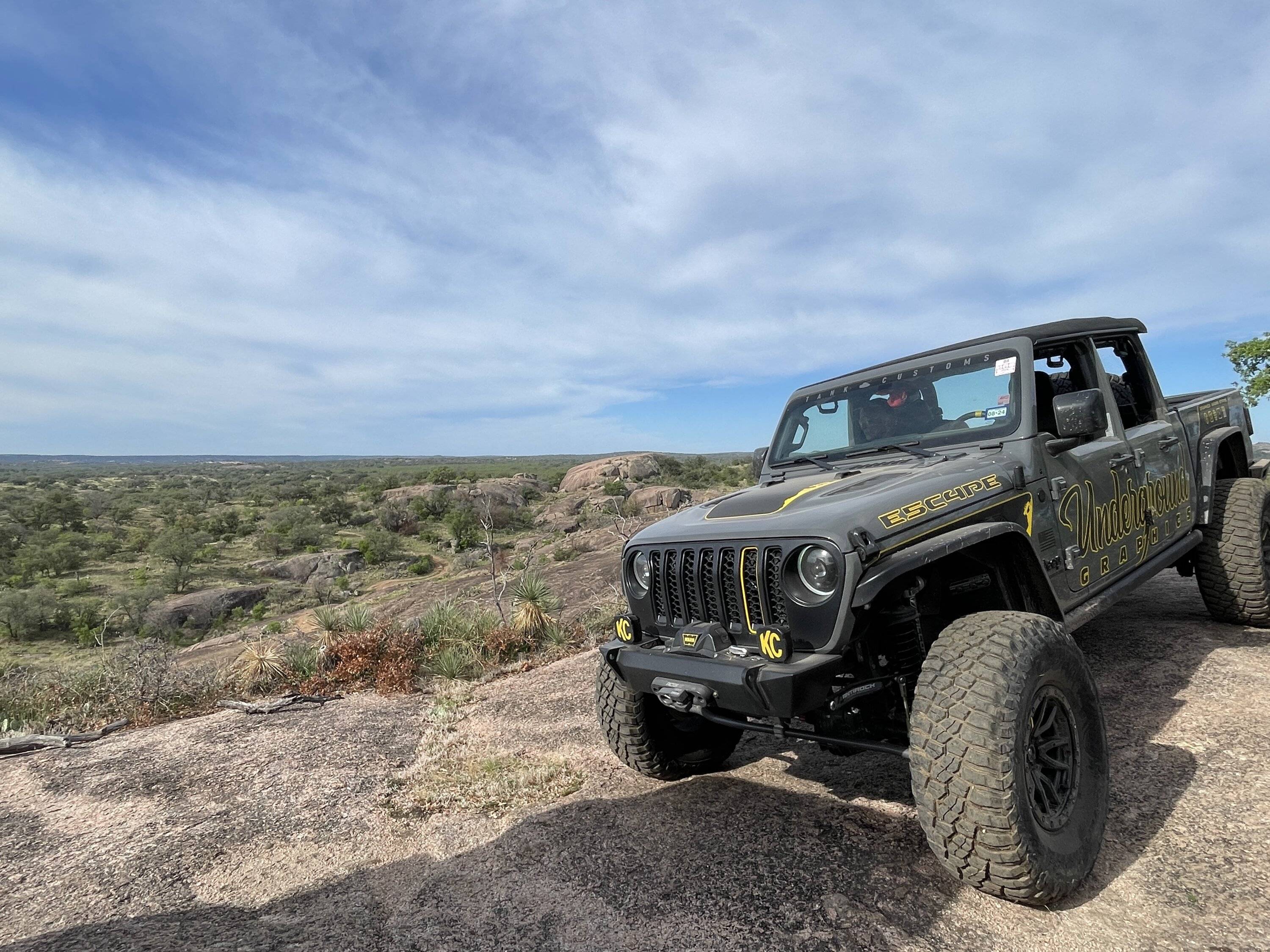 Jeep Gladiator Underground Graphics does Jeep Jamboree Texas Spur Bonus IMG_4753